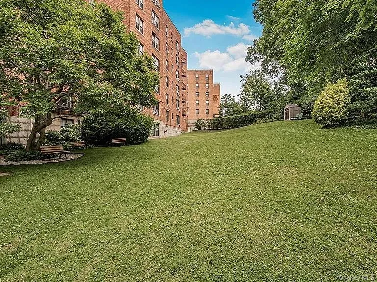 2550 Independence Avenue, New York, NY, 1 Bedroom Bedrooms, 31 Rooms Rooms,1 BathroomBathrooms,Residential,For Rent,Independence,0,1024456 2550 Independence Avenue, New York, NY, 1 Bedroom Bedrooms, 31 Rooms Rooms,1 BathroomBathrooms,Residential,For Rent,Independence,0,1024456
