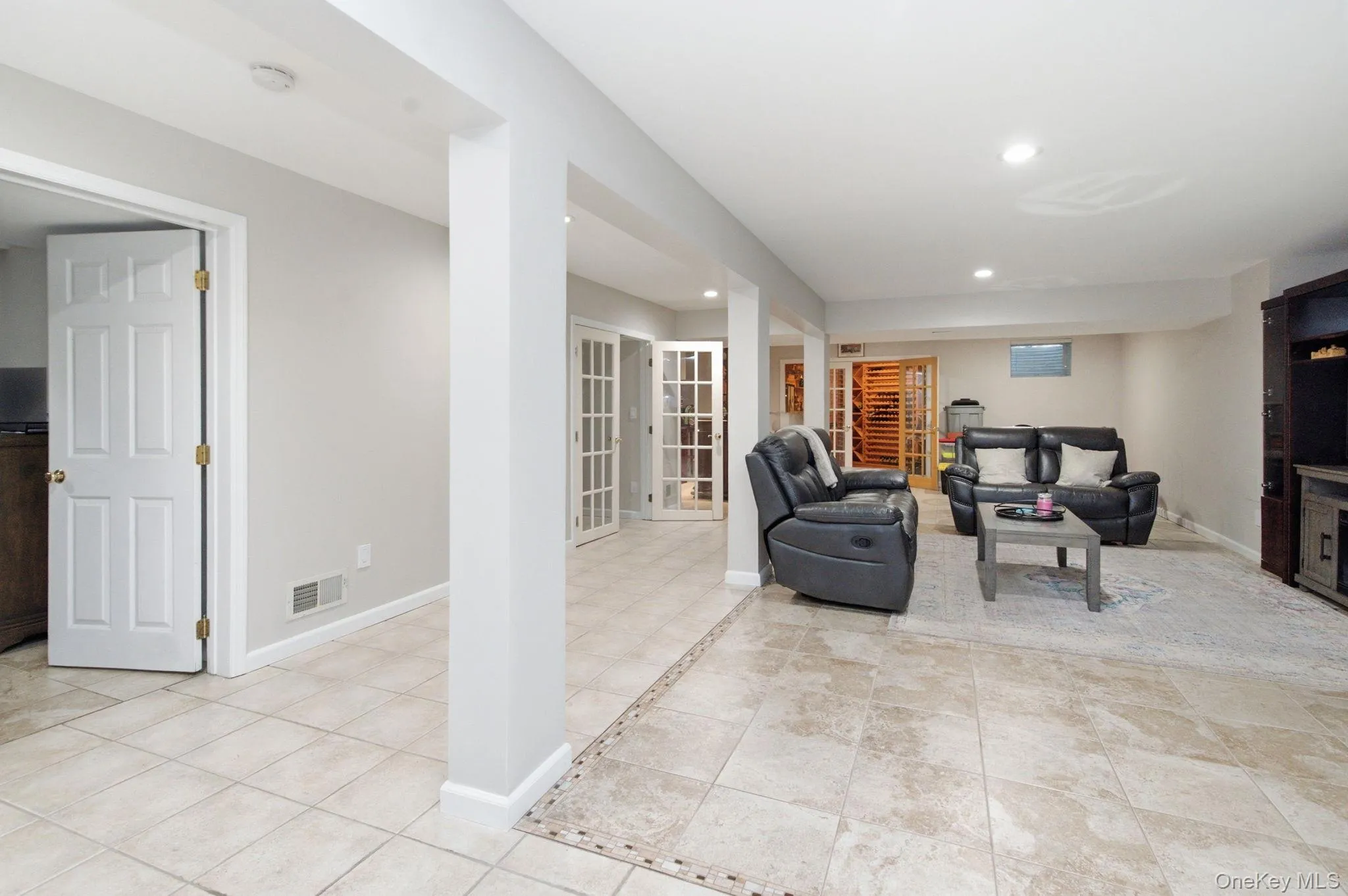 15 Ellis Drive, White Plains, NY, 4 Bedrooms Bedrooms, 8 Rooms Rooms,3 BathroomsBathrooms,Residential,For Rent,Ellis,0,1024457 15 Ellis Drive, White Plains, NY, 4 Bedrooms Bedrooms, 8 Rooms Rooms,3 BathroomsBathrooms,Residential,For Rent,Ellis,0,1024457