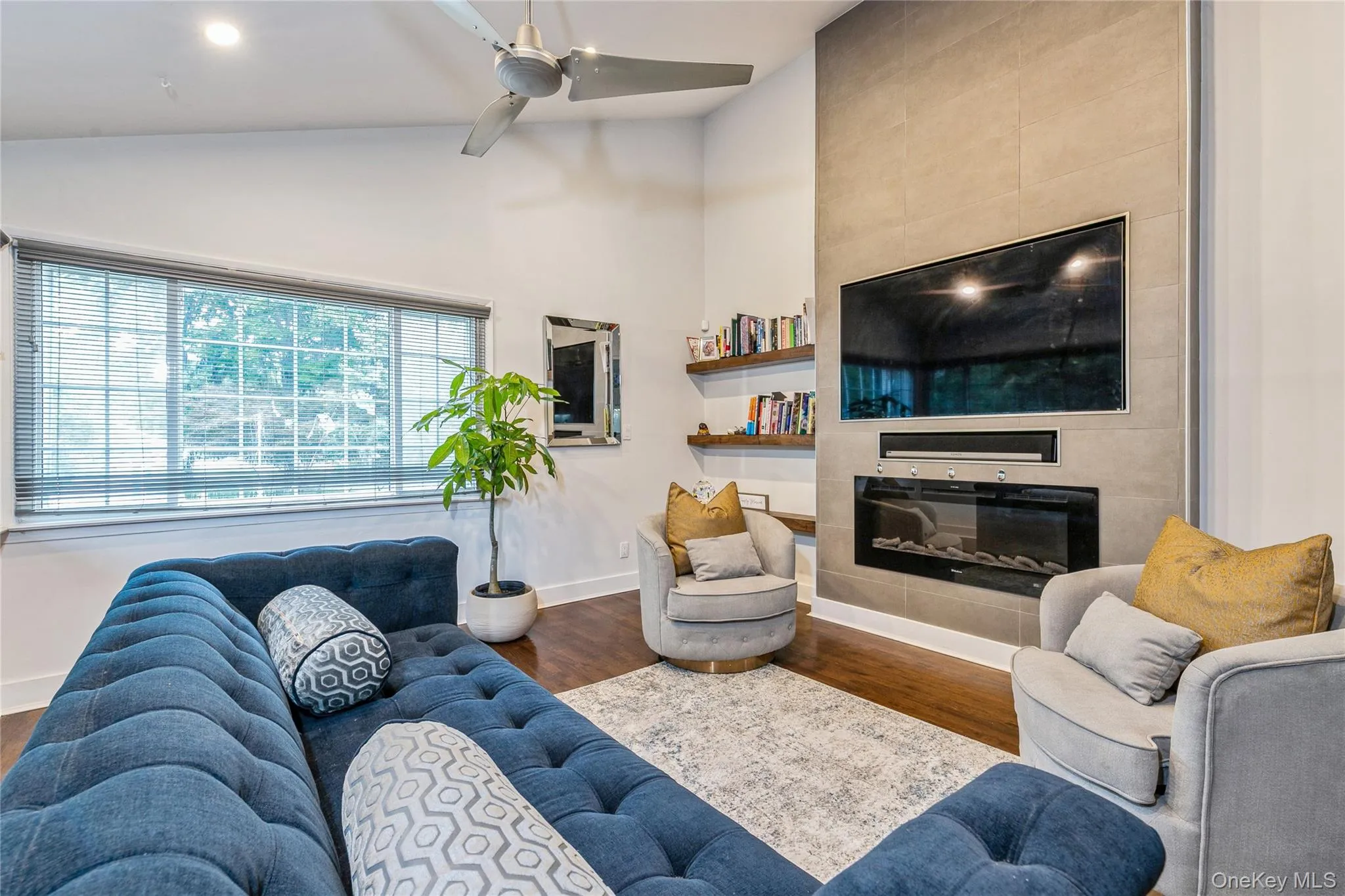 186 Oakwood Road, Huntington, NY, 3 Bedrooms Bedrooms, 7 Rooms Rooms,2 BathroomsBathrooms,Residential,For Rent,Oakwood,0,1024458 186 Oakwood Road, Huntington, NY, 3 Bedrooms Bedrooms, 7 Rooms Rooms,2 BathroomsBathrooms,Residential,For Rent,Oakwood,0,1024458