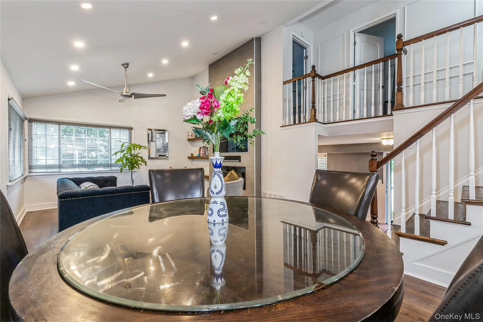 186 Oakwood Road, Huntington, NY, 3 Bedrooms Bedrooms, 7 Rooms Rooms,2 BathroomsBathrooms,Residential,For Rent,Oakwood,0,1024458 186 Oakwood Road, Huntington, NY, 3 Bedrooms Bedrooms, 7 Rooms Rooms,2 BathroomsBathrooms,Residential,For Rent,Oakwood,0,1024458