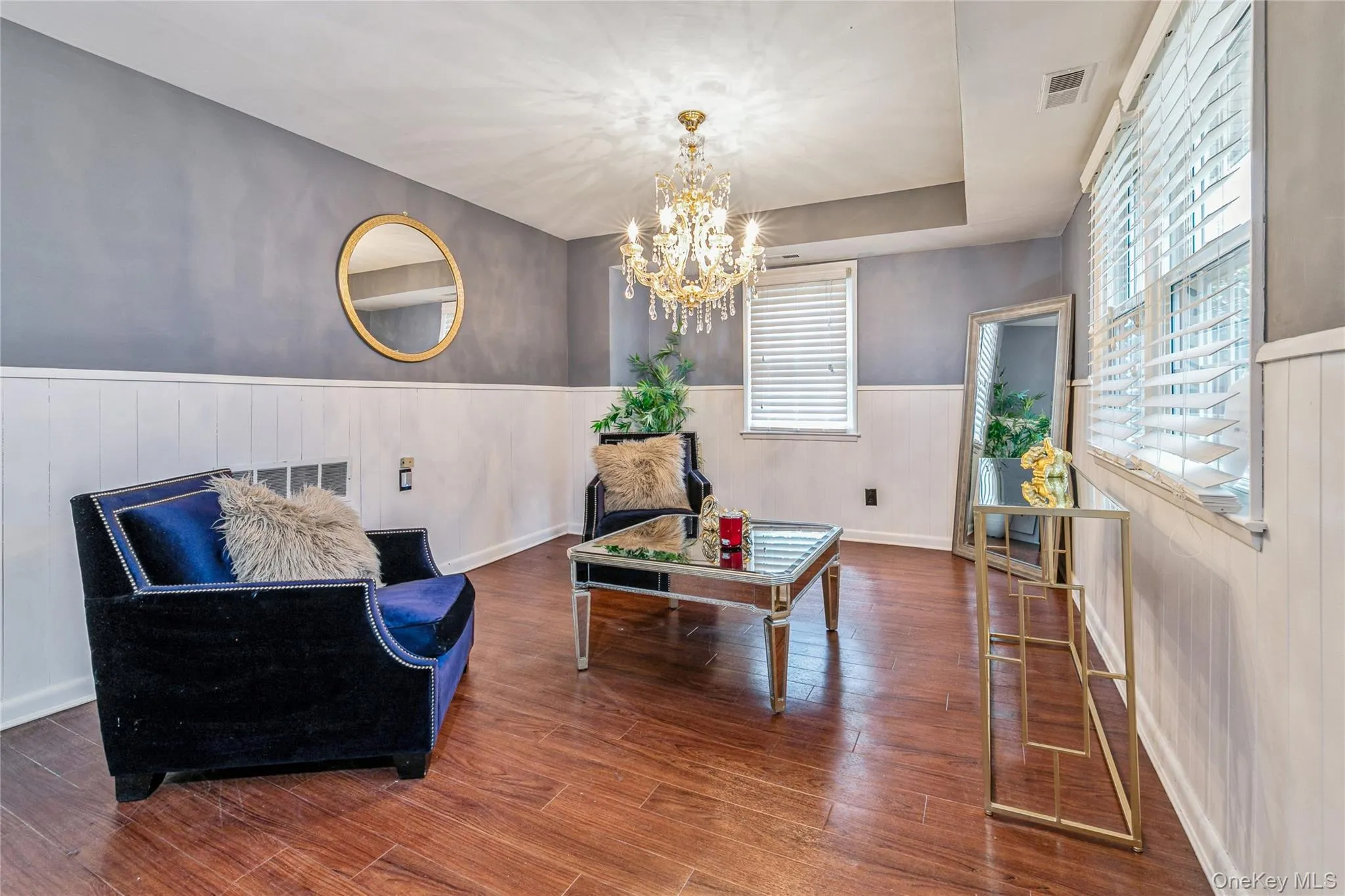 186 Oakwood Road, Huntington, NY, 3 Bedrooms Bedrooms, 7 Rooms Rooms,2 BathroomsBathrooms,Residential,For Rent,Oakwood,0,1024458 186 Oakwood Road, Huntington, NY, 3 Bedrooms Bedrooms, 7 Rooms Rooms,2 BathroomsBathrooms,Residential,For Rent,Oakwood,0,1024458