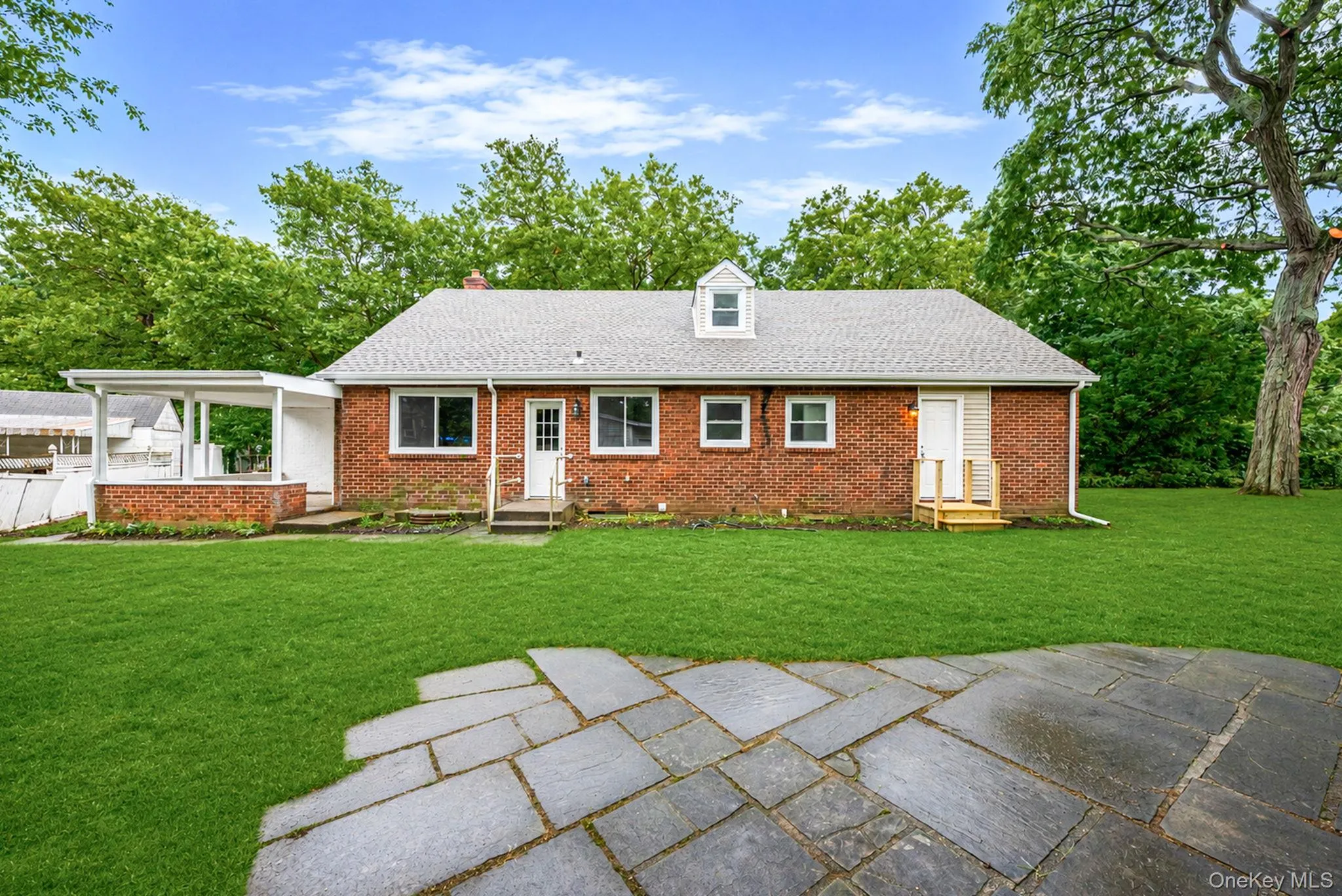 970 Hillman Street, Hempstead, NY, 5 Bedrooms Bedrooms, 8 Rooms Rooms,3 BathroomsBathrooms,Residential,For Rent,Hillman,0,1024461 970 Hillman Street, Hempstead, NY, 5 Bedrooms Bedrooms, 8 Rooms Rooms,3 BathroomsBathrooms,Residential,For Rent,Hillman,0,1024461