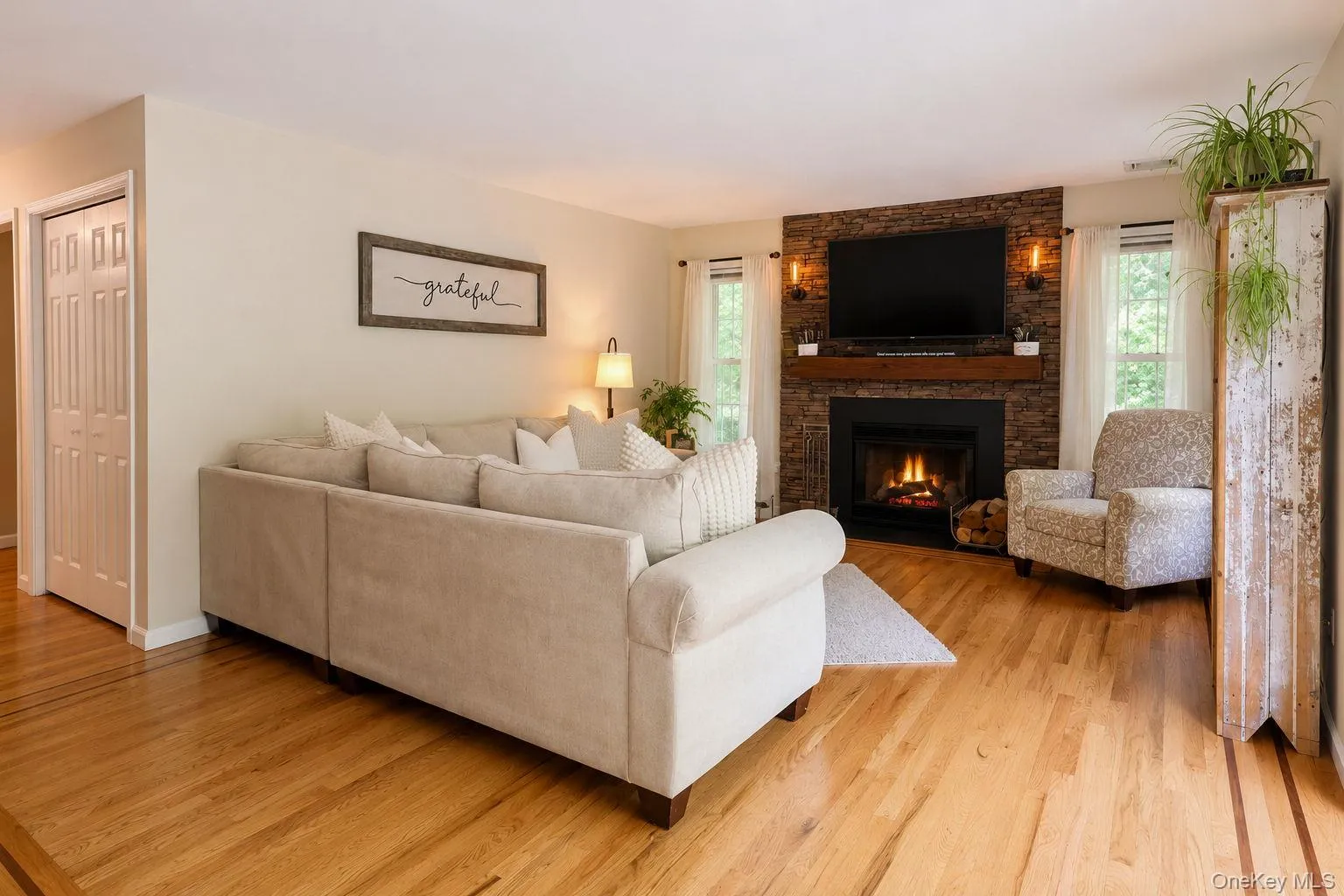 55 Fairway Drive, Minisink, NY, 3 Bedrooms Bedrooms, 10 Rooms Rooms,2 BathroomsBathrooms,Residential,For Rent,Fairway,0,1024464 55 Fairway Drive, Minisink, NY, 3 Bedrooms Bedrooms, 10 Rooms Rooms,2 BathroomsBathrooms,Residential,For Rent,Fairway,0,1024464
