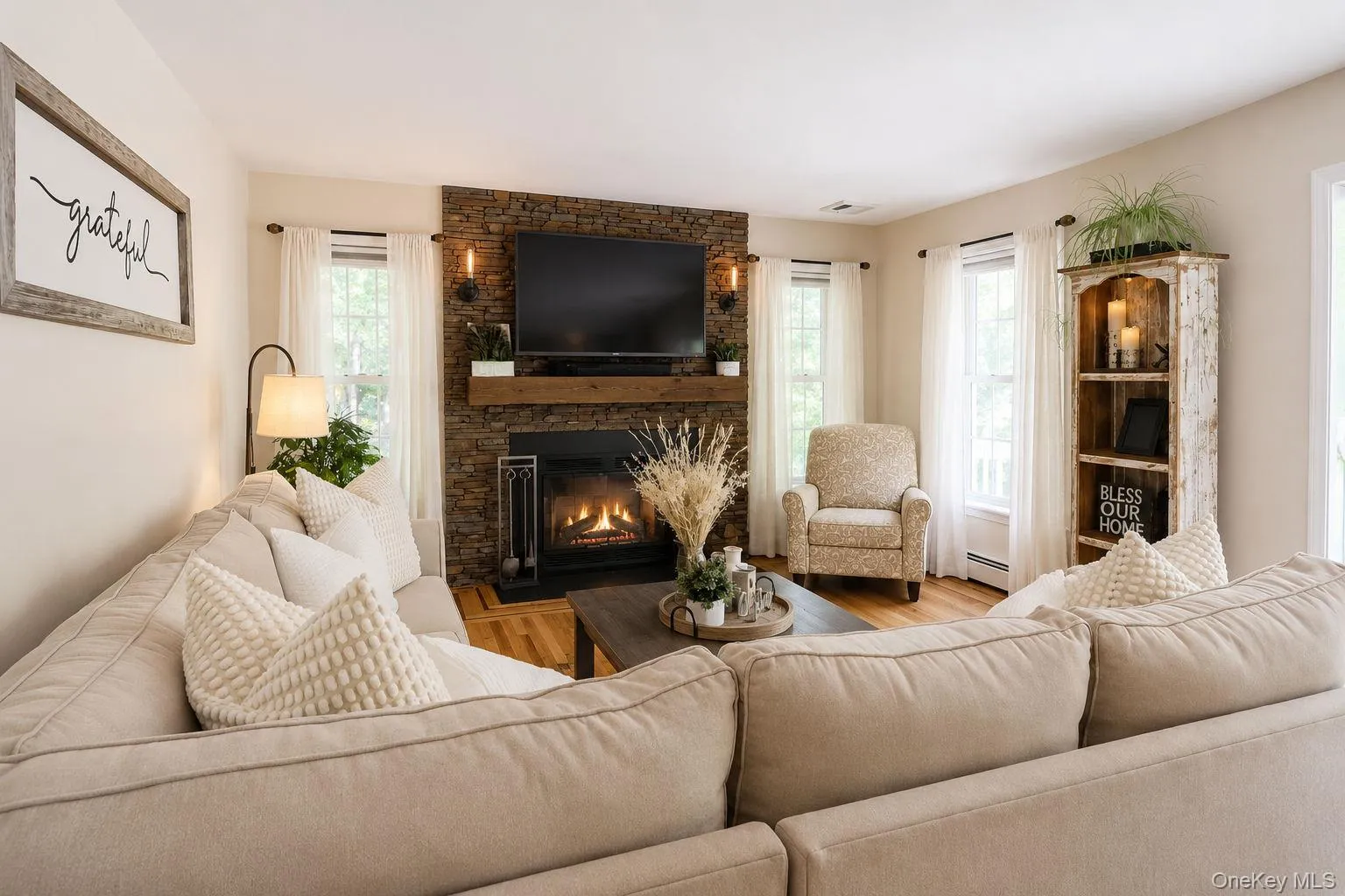 55 Fairway Drive, Minisink, NY, 3 Bedrooms Bedrooms, 10 Rooms Rooms,2 BathroomsBathrooms,Residential,For Rent,Fairway,0,1024464 55 Fairway Drive, Minisink, NY, 3 Bedrooms Bedrooms, 10 Rooms Rooms,2 BathroomsBathrooms,Residential,For Rent,Fairway,0,1024464