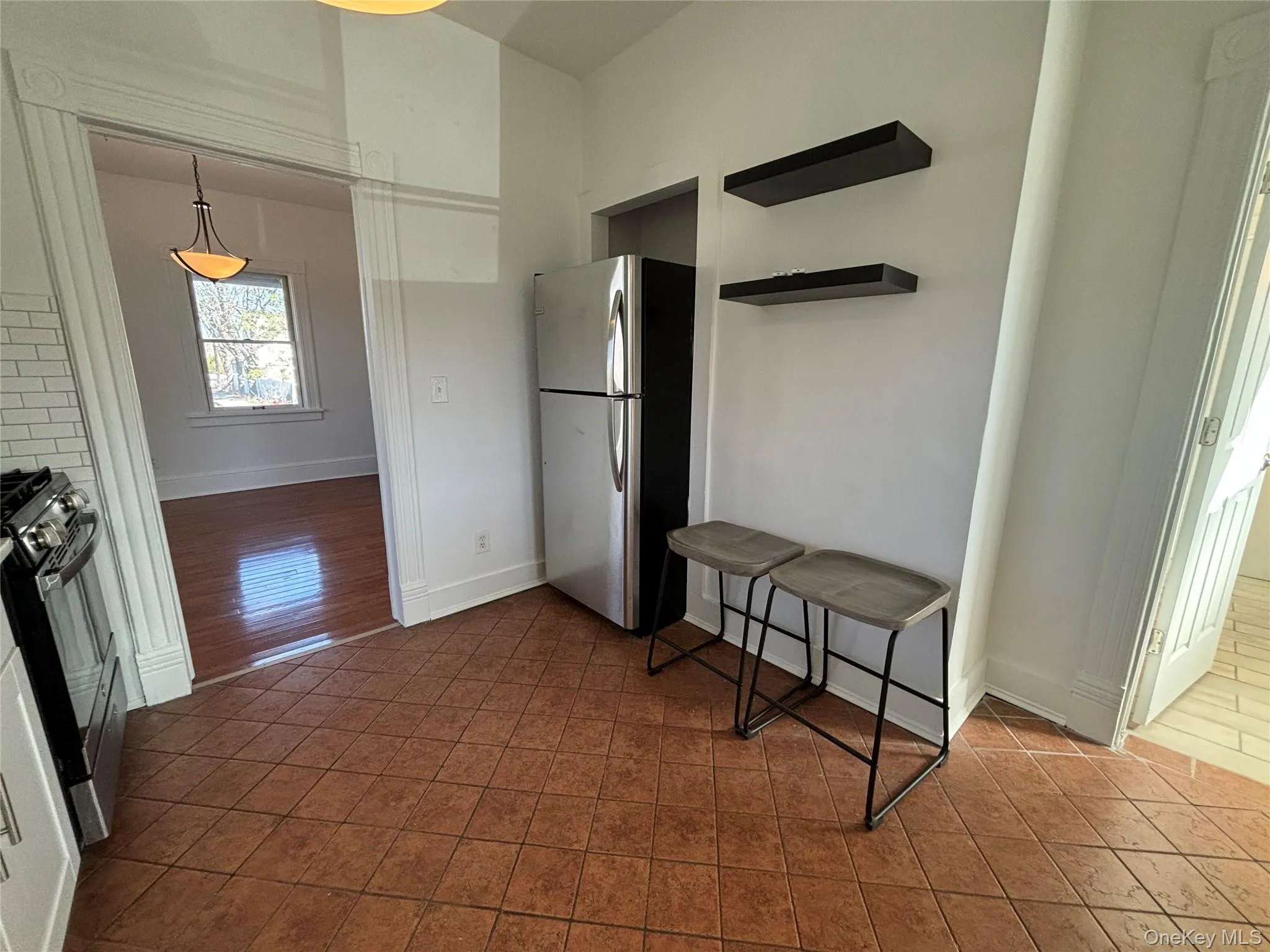 955 Wolcott Avenue, Beacon, NY, 1 Bedroom Bedrooms, 6 Rooms Rooms,1 BathroomBathrooms,Residential Lease,For Rent,Wolcott,0,1024466 955 Wolcott Avenue, Beacon, NY, 1 Bedroom Bedrooms, 6 Rooms Rooms,1 BathroomBathrooms,Residential Lease,For Rent,Wolcott,0,1024466