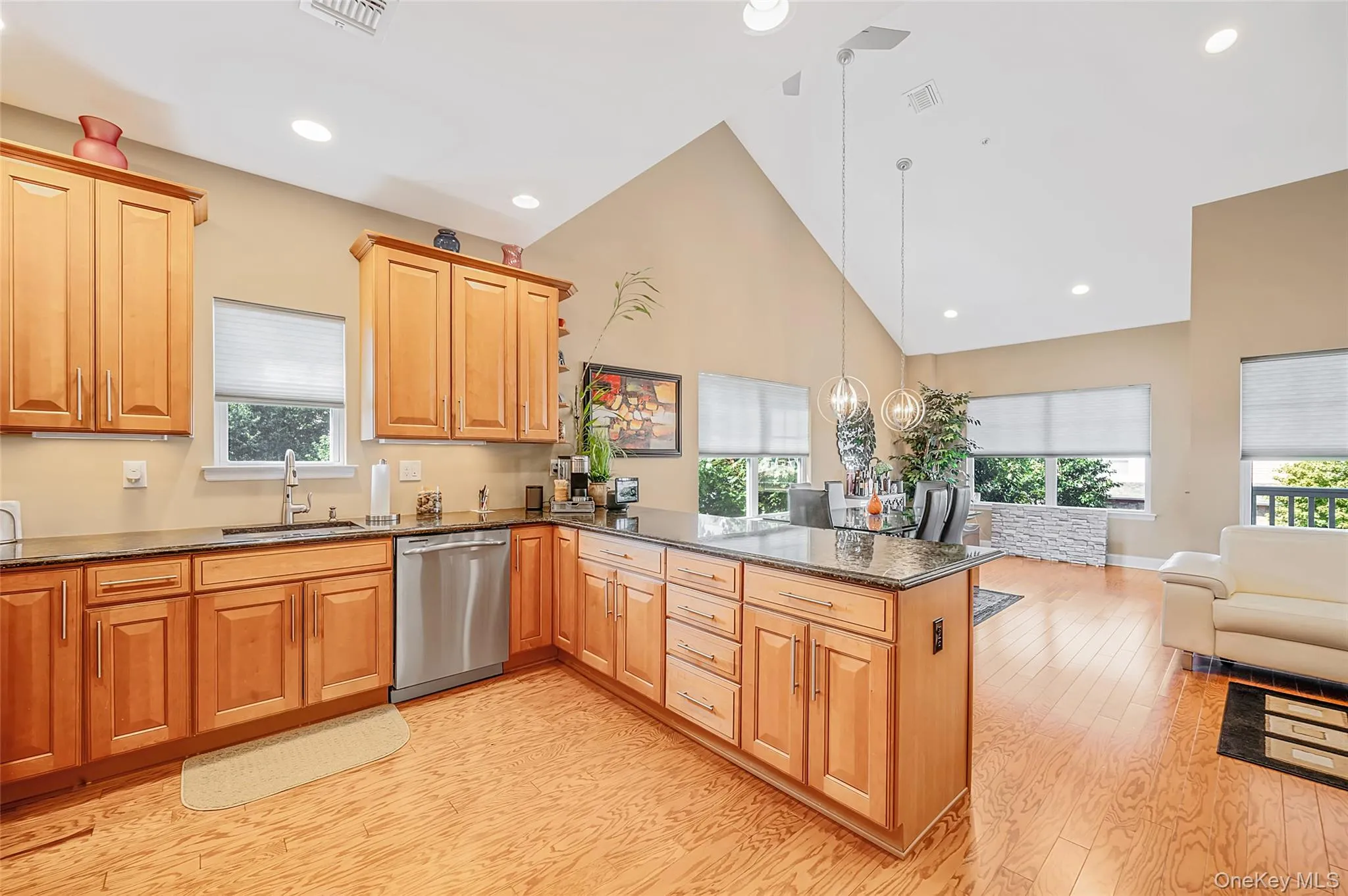 47 Barley Lane, Brookhaven, NY, 2 Bedrooms Bedrooms, 6 Rooms Rooms,2 BathroomsBathrooms,Residential,For Rent,Barley,0,1024468 47 Barley Lane, Brookhaven, NY, 2 Bedrooms Bedrooms, 6 Rooms Rooms,2 BathroomsBathrooms,Residential,For Rent,Barley,0,1024468