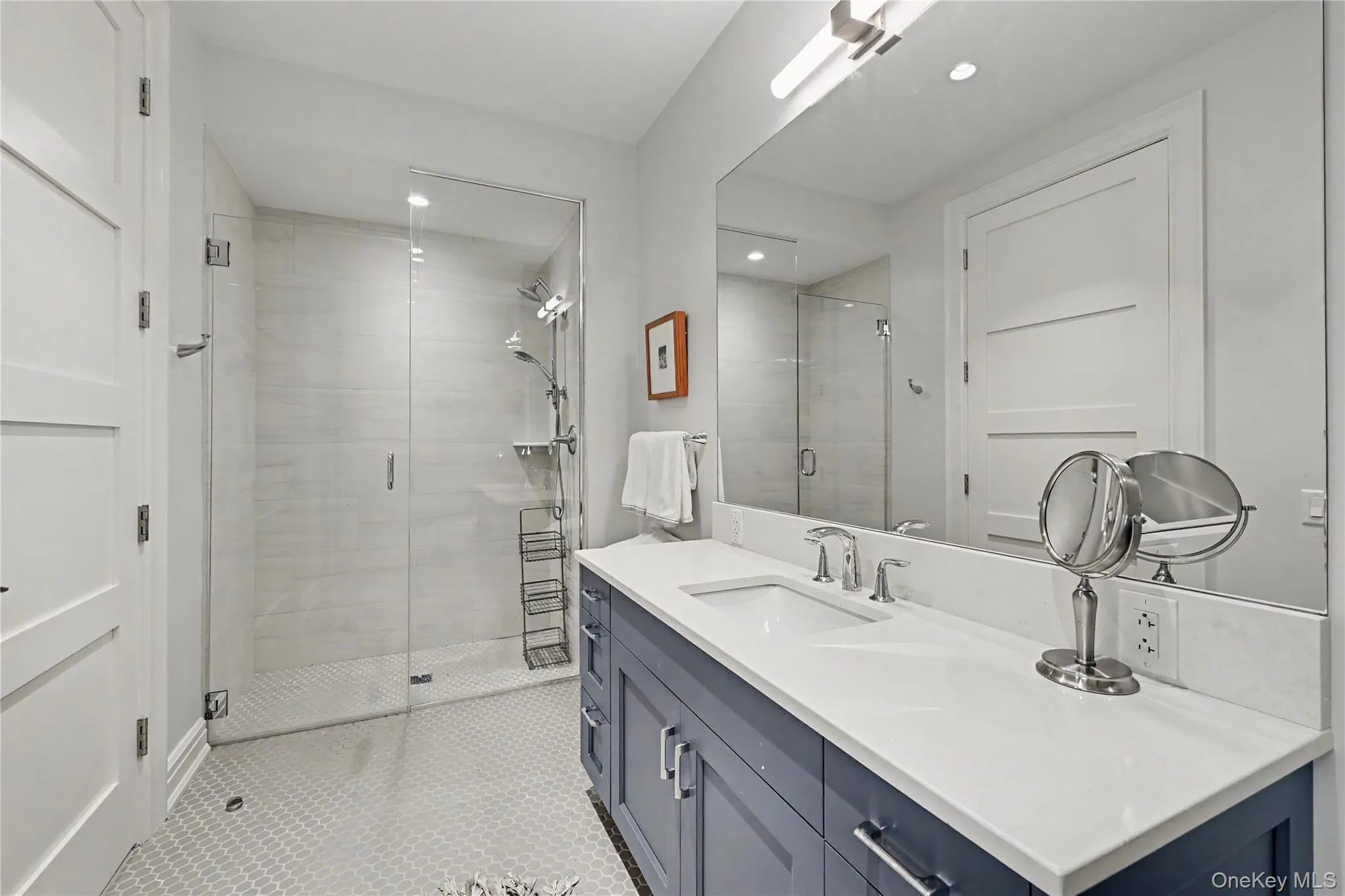 Jack and Jill bathroom connecting bedrooms Jack and Jill bathroom connecting bedrooms
