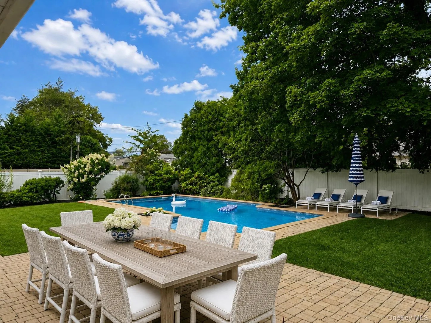 22 Delaware Avenue, Oyster Bay, NY, 6 Bedrooms Bedrooms, 13 Rooms Rooms,2 BathroomsBathrooms,Residential,For Rent,Delaware,0,1024471 22 Delaware Avenue, Oyster Bay, NY, 6 Bedrooms Bedrooms, 13 Rooms Rooms,2 BathroomsBathrooms,Residential,For Rent,Delaware,0,1024471