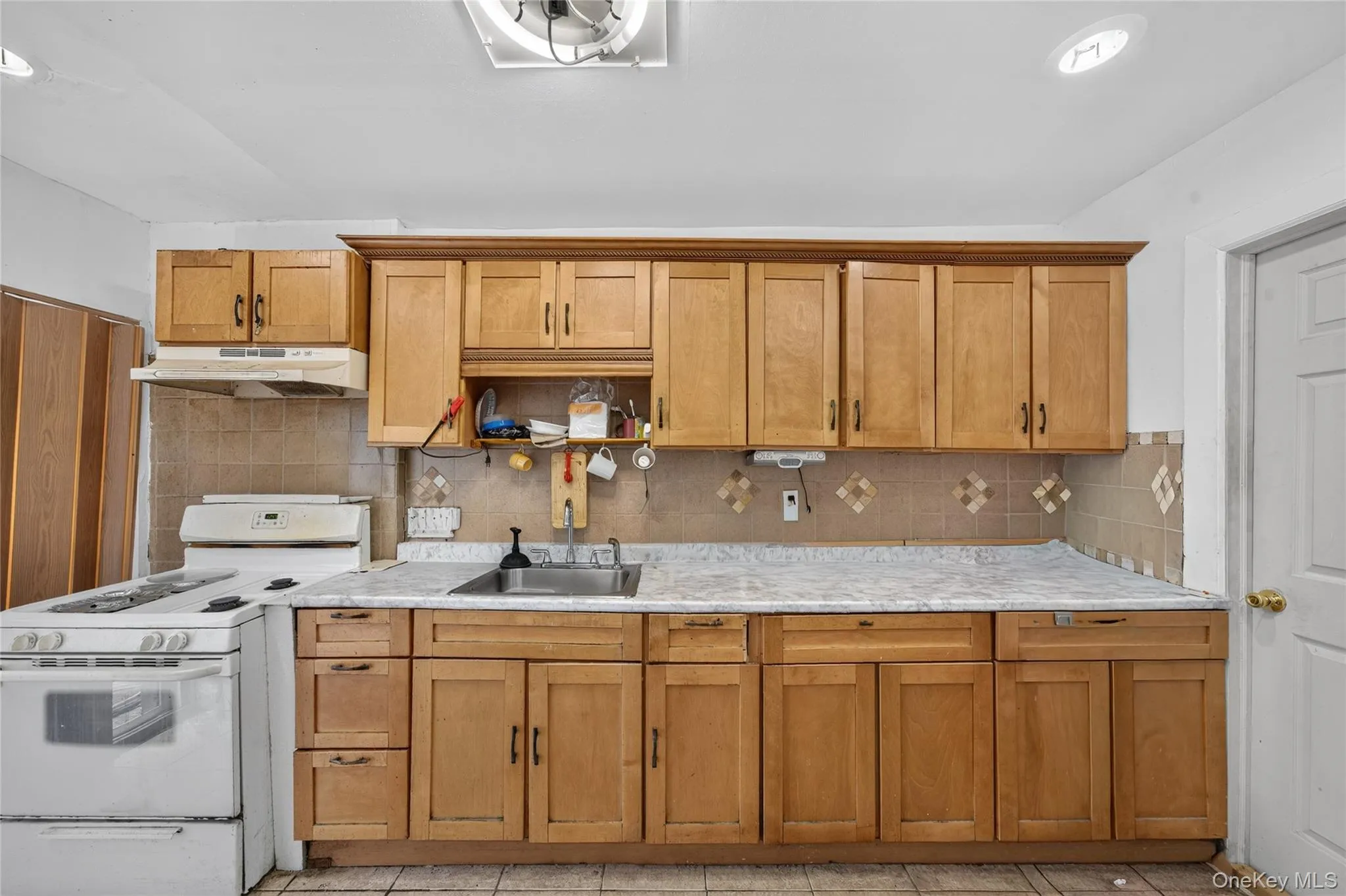 907 46th Street, New York, NY, 3 Bedrooms Bedrooms, 8 Rooms Rooms,2 BathroomsBathrooms,Residential,For Rent,46th,0,1024474 907 46th Street, New York, NY, 3 Bedrooms Bedrooms, 8 Rooms Rooms,2 BathroomsBathrooms,Residential,For Rent,46th,0,1024474