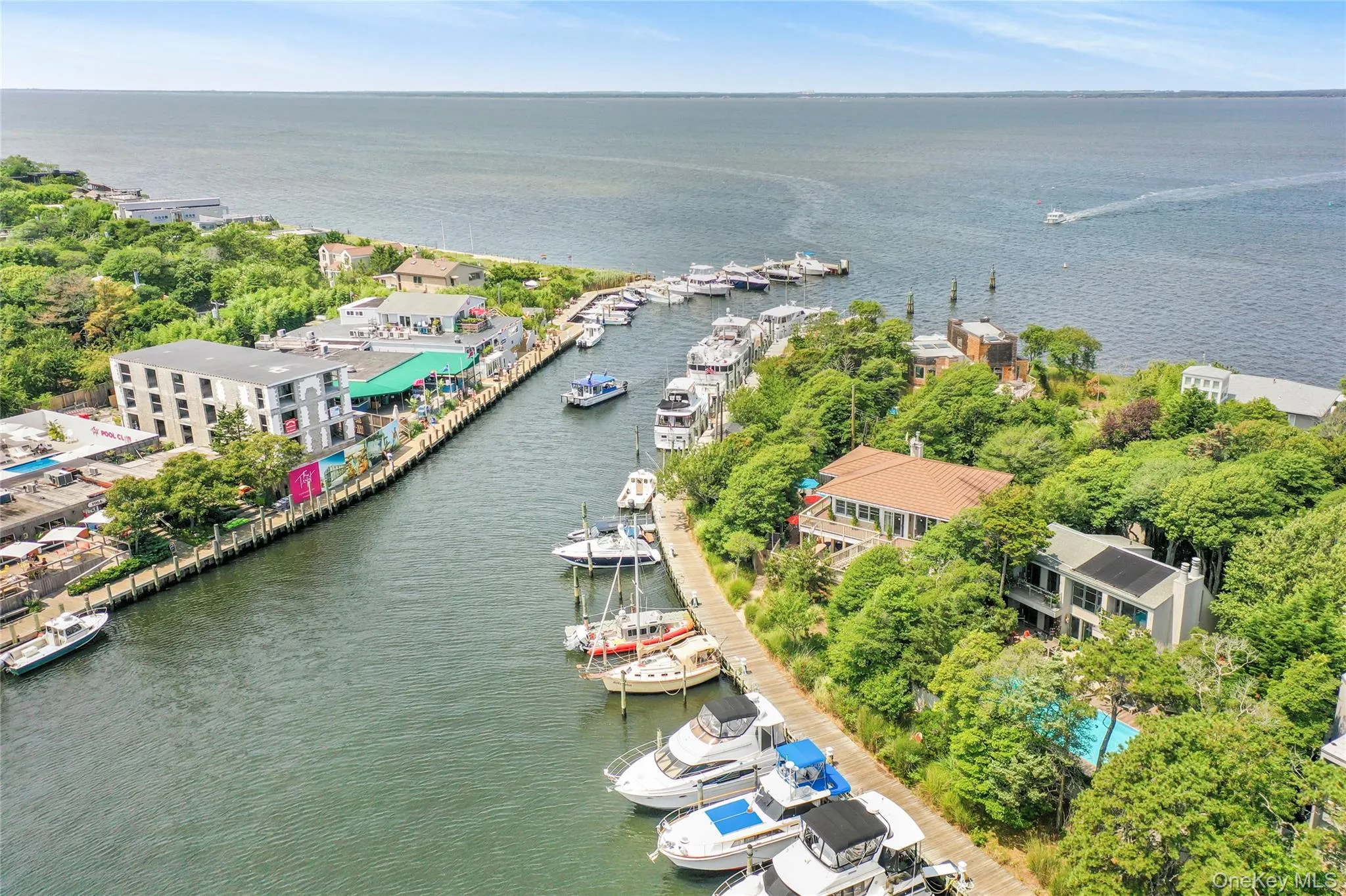 77 Bay Walk, Brookhaven, NY, 3 Bedrooms Bedrooms, 6 Rooms Rooms,2 BathroomsBathrooms,Residential,For Rent,Bay,0,1024478 77 Bay Walk, Brookhaven, NY, 3 Bedrooms Bedrooms, 6 Rooms Rooms,2 BathroomsBathrooms,Residential,For Rent,Bay,0,1024478