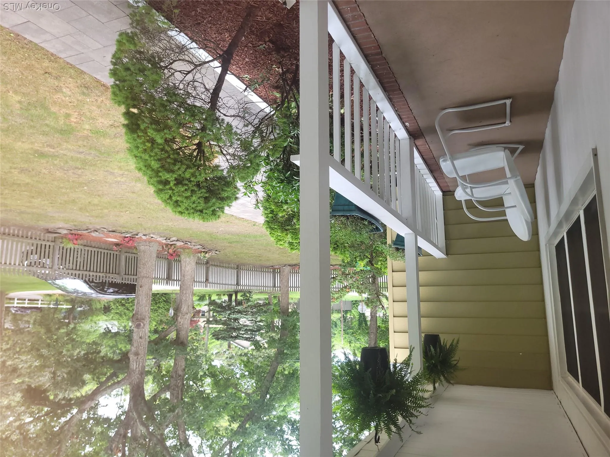 10 Graham Road, Southampton, NY, 3 Bedrooms Bedrooms, 7 Rooms Rooms,1 BathroomBathrooms,Residential,For Rent,Graham,0,1024482 10 Graham Road, Southampton, NY, 3 Bedrooms Bedrooms, 7 Rooms Rooms,1 BathroomBathrooms,Residential,For Rent,Graham,0,1024482