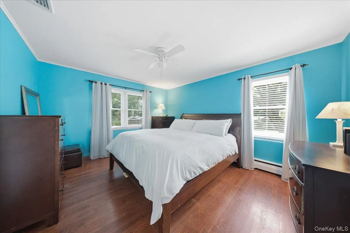10 Graham Road, Southampton, NY, 3 Bedrooms Bedrooms, 7 Rooms Rooms,1 BathroomBathrooms,Residential,For Rent,Graham,0,1024482 10 Graham Road, Southampton, NY, 3 Bedrooms Bedrooms, 7 Rooms Rooms,1 BathroomBathrooms,Residential,For Rent,Graham,0,1024482