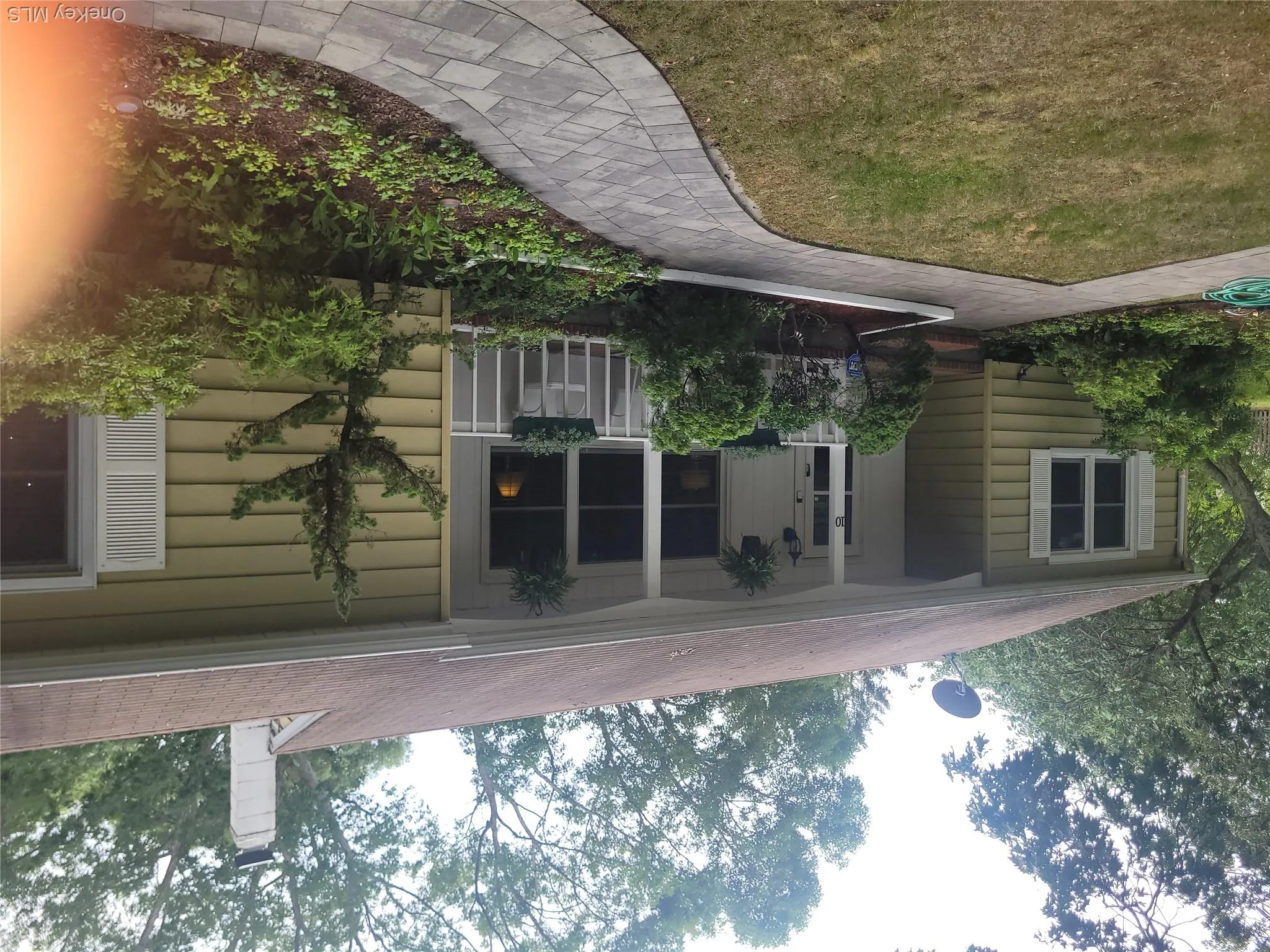 10 Graham Road, Southampton, NY, 3 Bedrooms Bedrooms, 7 Rooms Rooms,1 BathroomBathrooms,Residential,For Rent,Graham,0,1024482 10 Graham Road, Southampton, NY, 3 Bedrooms Bedrooms, 7 Rooms Rooms,1 BathroomBathrooms,Residential,For Rent,Graham,0,1024482