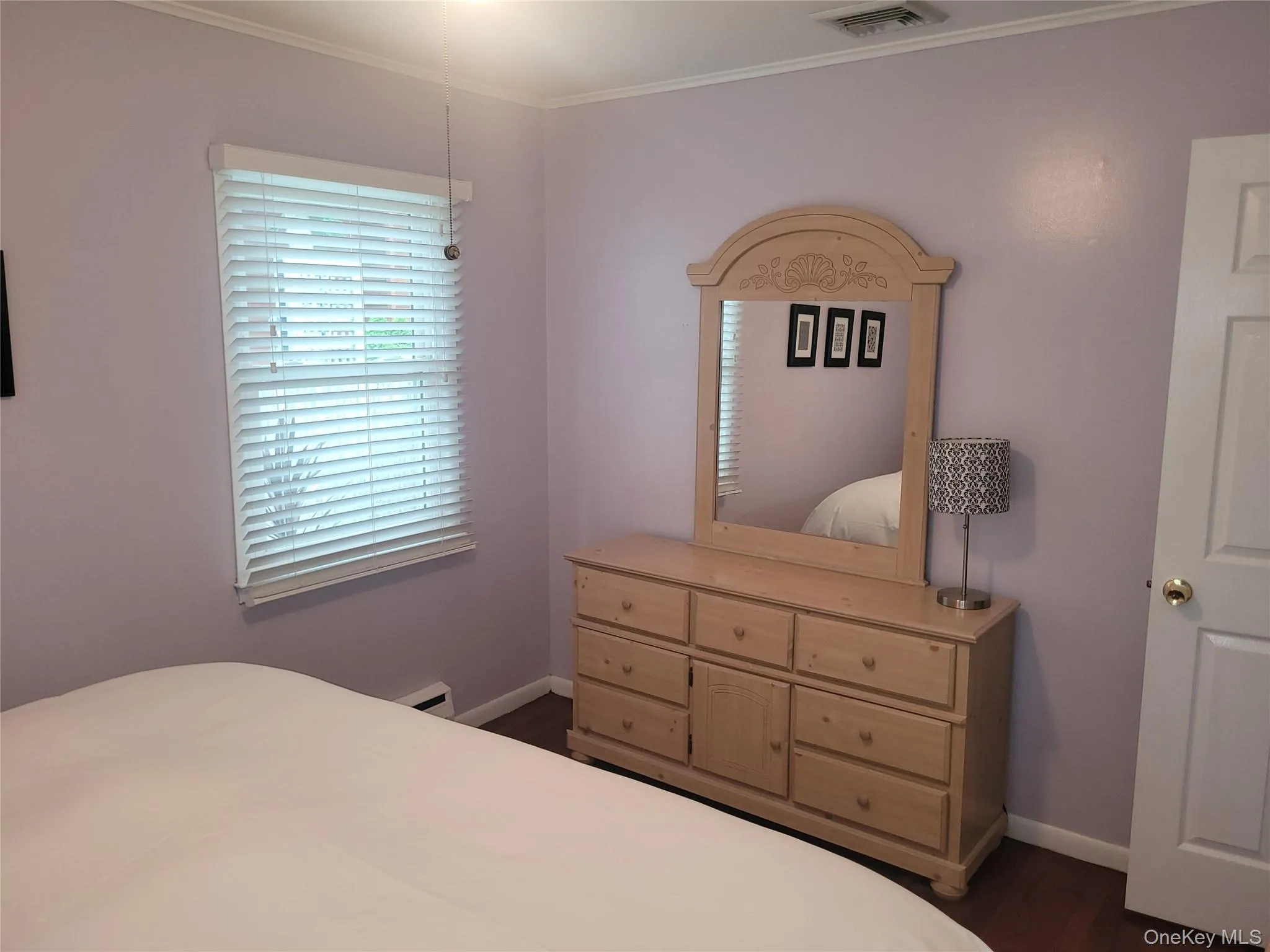 10 Graham Road, Southampton, NY, 3 Bedrooms Bedrooms, 7 Rooms Rooms,1 BathroomBathrooms,Residential,For Rent,Graham,0,1024482 10 Graham Road, Southampton, NY, 3 Bedrooms Bedrooms, 7 Rooms Rooms,1 BathroomBathrooms,Residential,For Rent,Graham,0,1024482