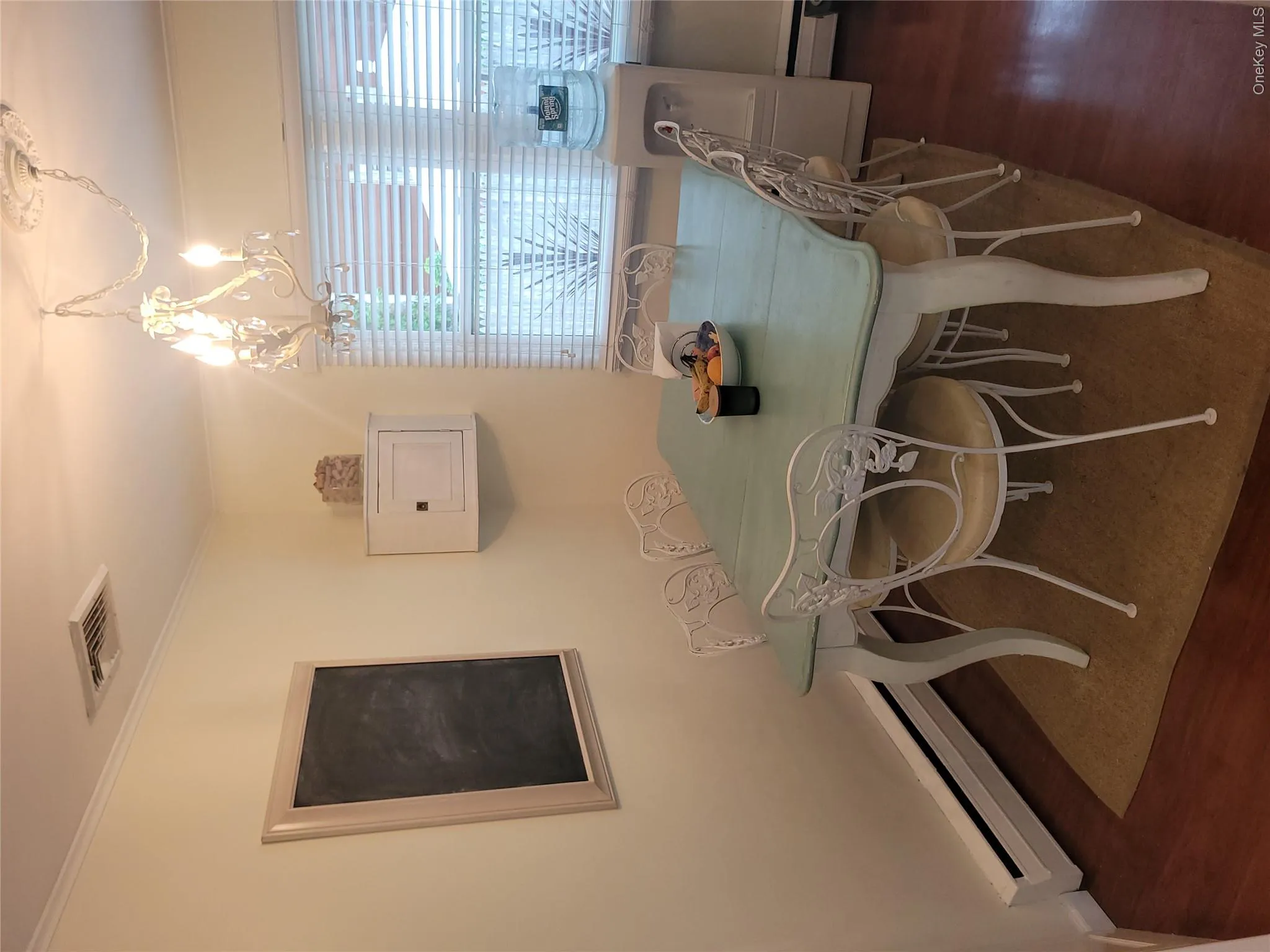 10 Graham Road, Southampton, NY, 3 Bedrooms Bedrooms, 7 Rooms Rooms,1 BathroomBathrooms,Residential,For Rent,Graham,0,1024482 10 Graham Road, Southampton, NY, 3 Bedrooms Bedrooms, 7 Rooms Rooms,1 BathroomBathrooms,Residential,For Rent,Graham,0,1024482