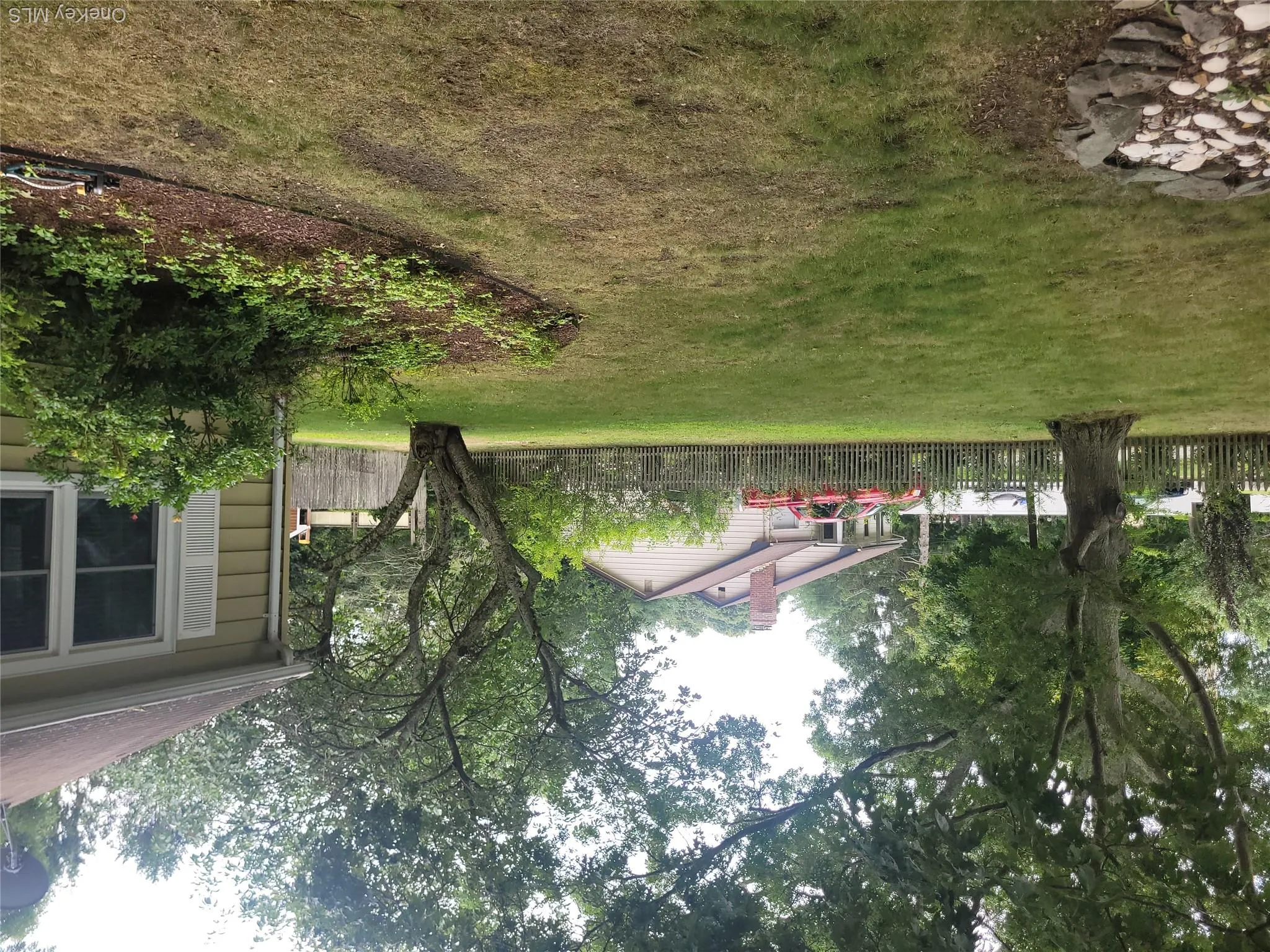 10 Graham Road, Southampton, NY, 3 Bedrooms Bedrooms, 7 Rooms Rooms,1 BathroomBathrooms,Residential,For Rent,Graham,0,1024482 10 Graham Road, Southampton, NY, 3 Bedrooms Bedrooms, 7 Rooms Rooms,1 BathroomBathrooms,Residential,For Rent,Graham,0,1024482