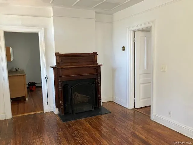 332 Franklin Avenue, Oyster Bay, NY, 1 Bedroom Bedrooms, 3 Rooms Rooms,1 BathroomBathrooms,Residential Lease,For Rent,Franklin,0,1024484 332 Franklin Avenue, Oyster Bay, NY, 1 Bedroom Bedrooms, 3 Rooms Rooms,1 BathroomBathrooms,Residential Lease,For Rent,Franklin,0,1024484