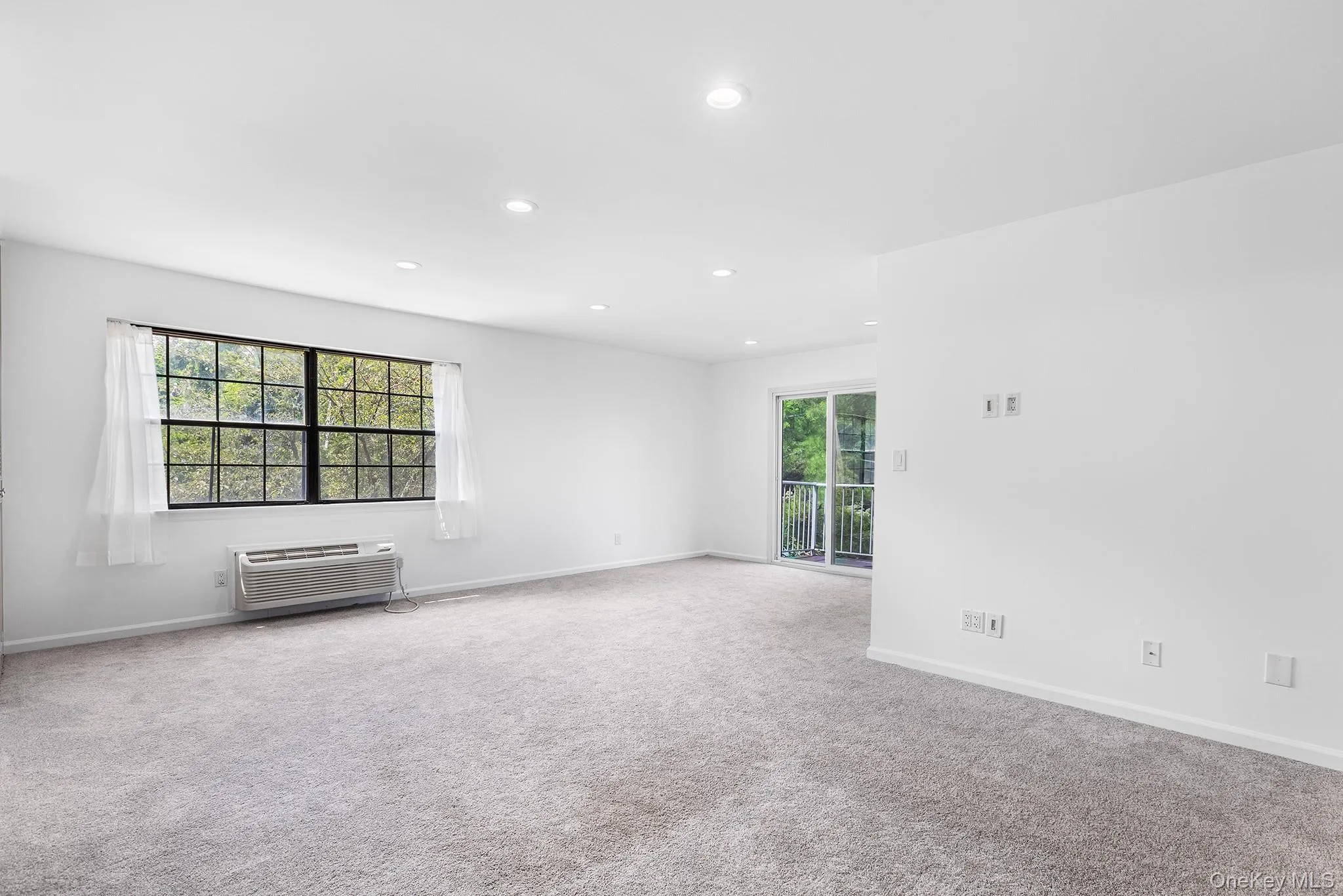 408 Carpenter Avenue, Newburgh (city), NY, 3 Bedrooms Bedrooms, 5 Rooms Rooms,2 BathroomsBathrooms,Residential,For Rent,Carpenter,0,1024487 408 Carpenter Avenue, Newburgh (city), NY, 3 Bedrooms Bedrooms, 5 Rooms Rooms,2 BathroomsBathrooms,Residential,For Rent,Carpenter,0,1024487