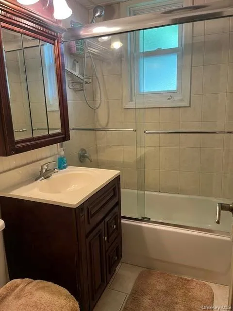275 Maple Ave, Hempstead, NY, 1 Bedroom Bedrooms, 3 Rooms Rooms,1 BathroomBathrooms,Residential,For Rent,Maple Ave,0,1024488 275 Maple Ave, Hempstead, NY, 1 Bedroom Bedrooms, 3 Rooms Rooms,1 BathroomBathrooms,Residential,For Rent,Maple Ave,0,1024488