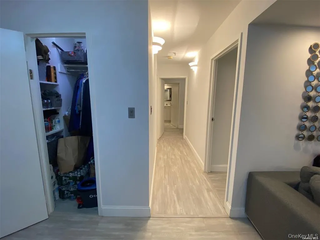 10 Canterbury Road, North Hempstead, NY, 2 Bedrooms Bedrooms, 6 Rooms Rooms,2 BathroomsBathrooms,Residential Lease,For Rent,Canterbury,0,1024489 10 Canterbury Road, North Hempstead, NY, 2 Bedrooms Bedrooms, 6 Rooms Rooms,2 BathroomsBathrooms,Residential Lease,For Rent,Canterbury,0,1024489