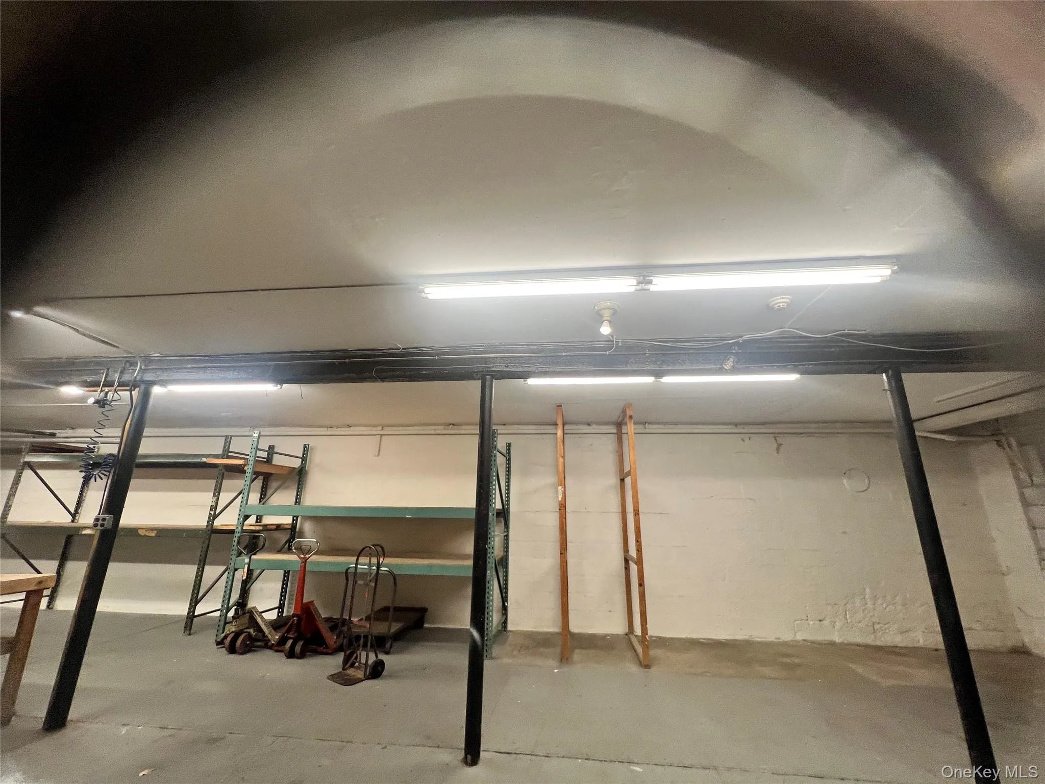 253 Broadway, Yonkers, NY, ,Commercial Lease,For Rent,Broadway,0,1024495 253 Broadway, Yonkers, NY, ,Commercial Lease,For Rent,Broadway,0,1024495