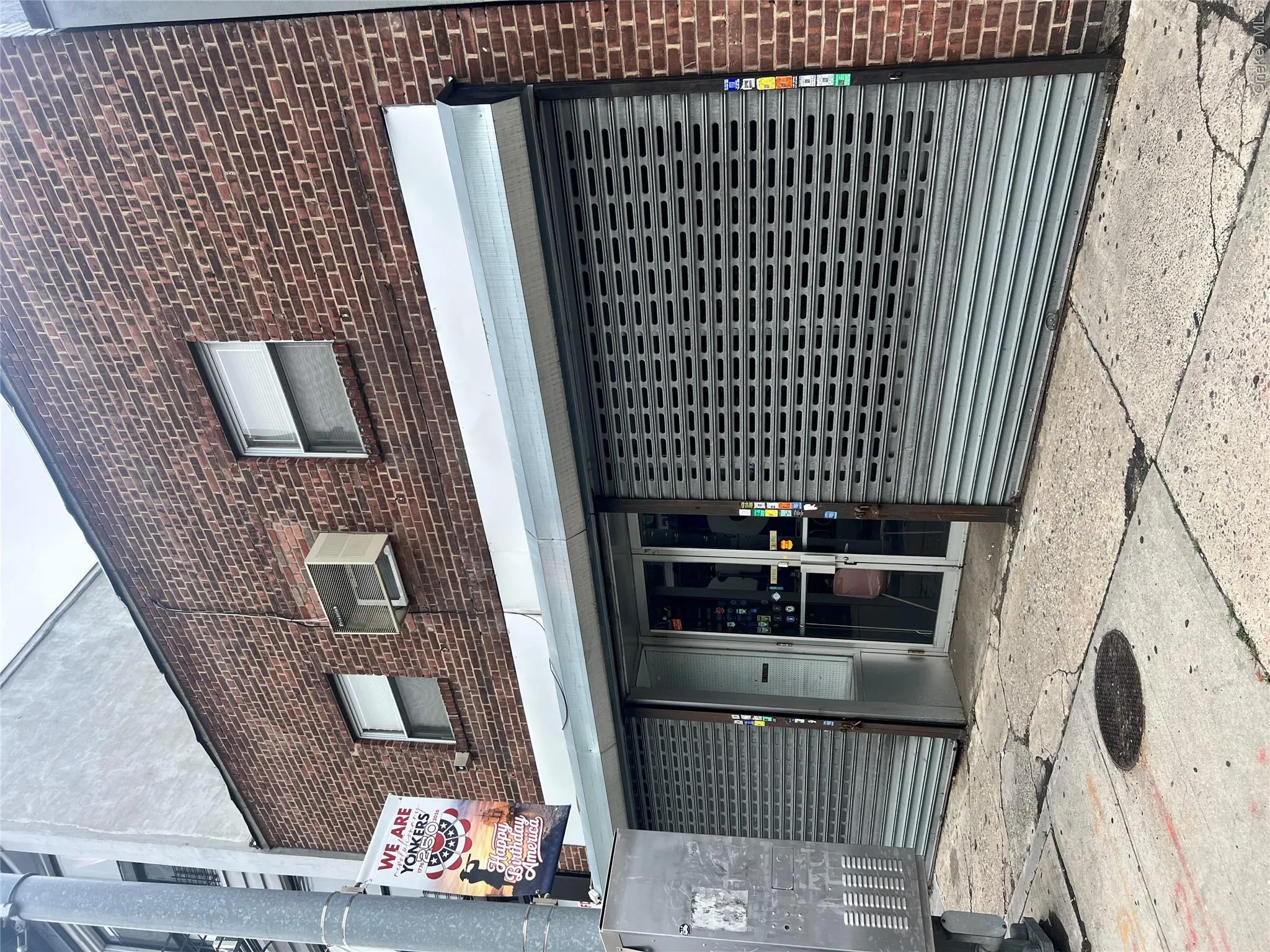 253 Broadway, Yonkers, NY, ,Commercial Lease,For Rent,Broadway,0,1024495 253 Broadway, Yonkers, NY, ,Commercial Lease,For Rent,Broadway,0,1024495