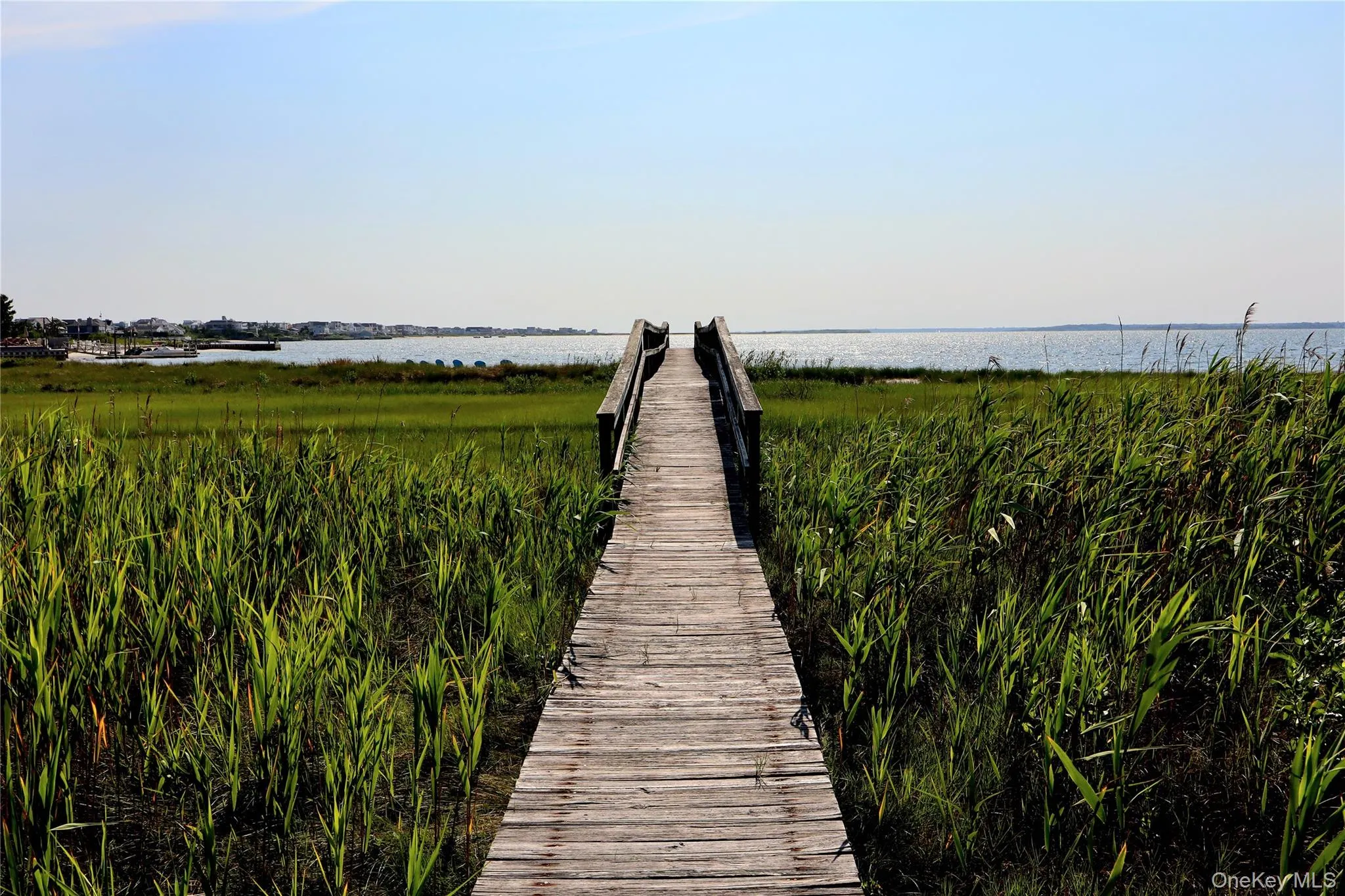 walk way to your own bay beach walk way to your own bay beach