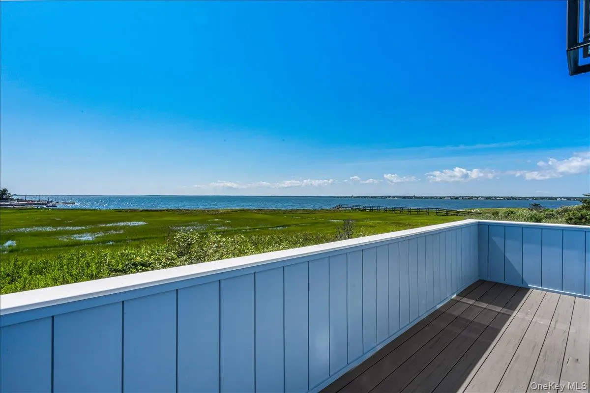556 Dune Road, Southampton, NY, 4 Bedrooms Bedrooms, 14 Rooms Rooms,3 BathroomsBathrooms,Residential,For Rent,Dune,0,1024503 556 Dune Road, Southampton, NY, 4 Bedrooms Bedrooms, 14 Rooms Rooms,3 BathroomsBathrooms,Residential,For Rent,Dune,0,1024503