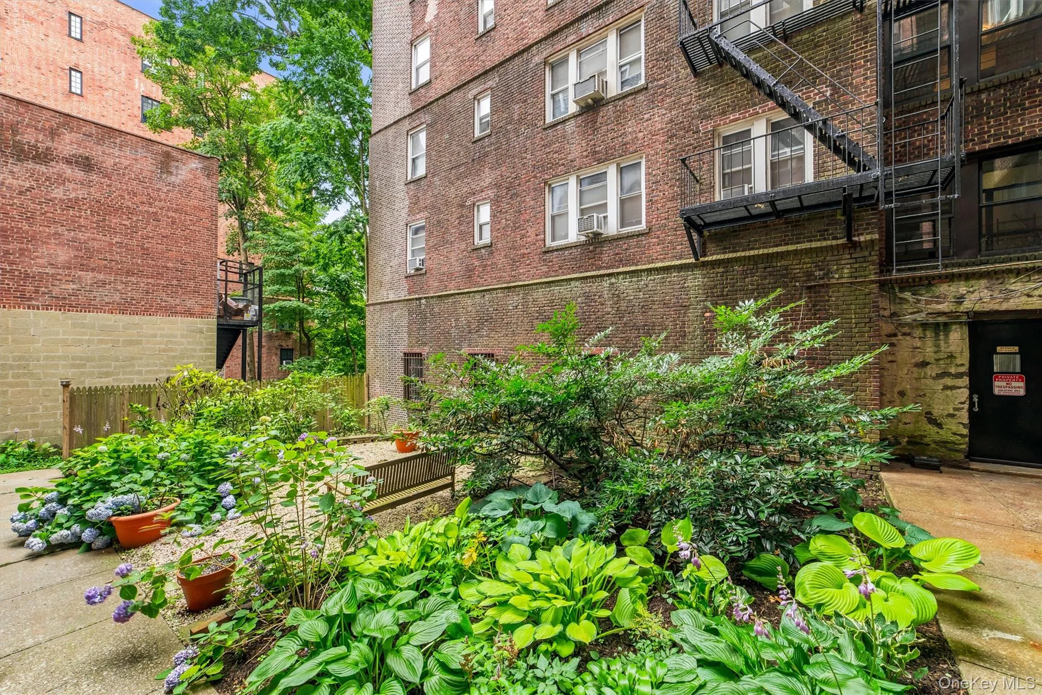 294 Bronxville Road, Yonkers, NY, 2 Bedrooms Bedrooms, 5 Rooms Rooms,1 BathroomBathrooms,Residential,For Rent,Bronxville,0,1024510 294 Bronxville Road, Yonkers, NY, 2 Bedrooms Bedrooms, 5 Rooms Rooms,1 BathroomBathrooms,Residential,For Rent,Bronxville,0,1024510