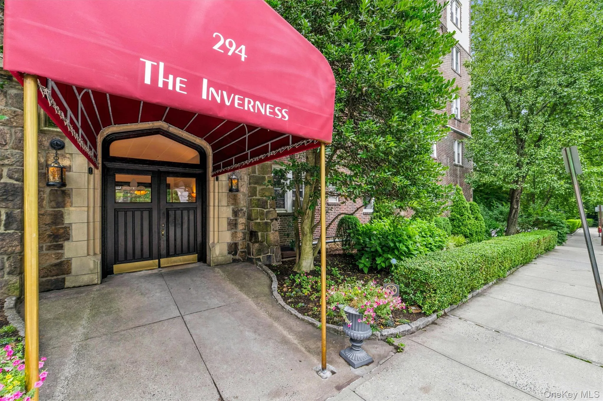 294 Bronxville Road, Yonkers, NY, 2 Bedrooms Bedrooms, 5 Rooms Rooms,1 BathroomBathrooms,Residential,For Rent,Bronxville,0,1024510 294 Bronxville Road, Yonkers, NY, 2 Bedrooms Bedrooms, 5 Rooms Rooms,1 BathroomBathrooms,Residential,For Rent,Bronxville,0,1024510