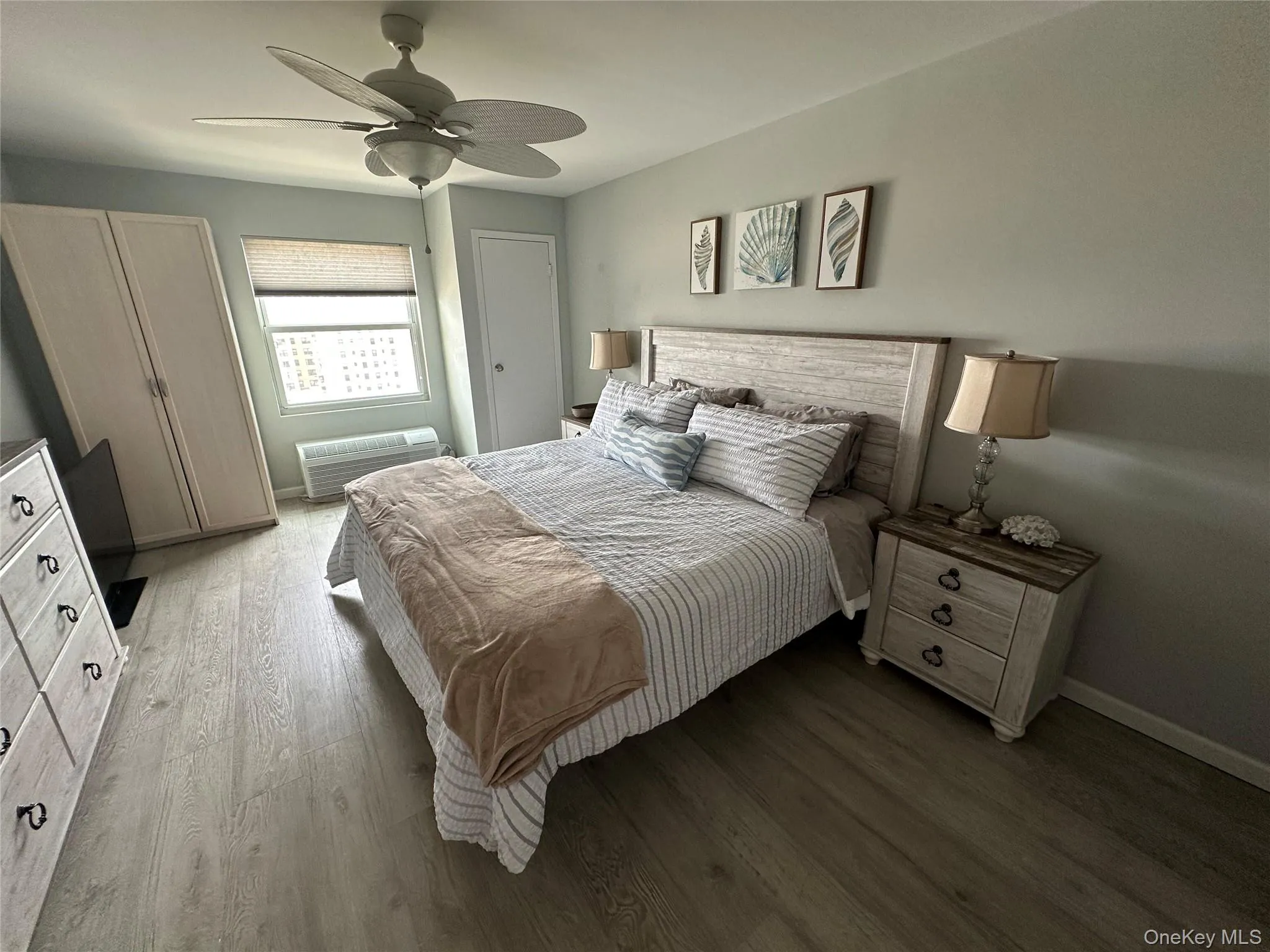 360 Shore Road, Long Beach, NY, 1 Bedroom Bedrooms, 3 Rooms Rooms,1 BathroomBathrooms,Residential Lease,For Rent,Shore,0,1024511 360 Shore Road, Long Beach, NY, 1 Bedroom Bedrooms, 3 Rooms Rooms,1 BathroomBathrooms,Residential Lease,For Rent,Shore,0,1024511