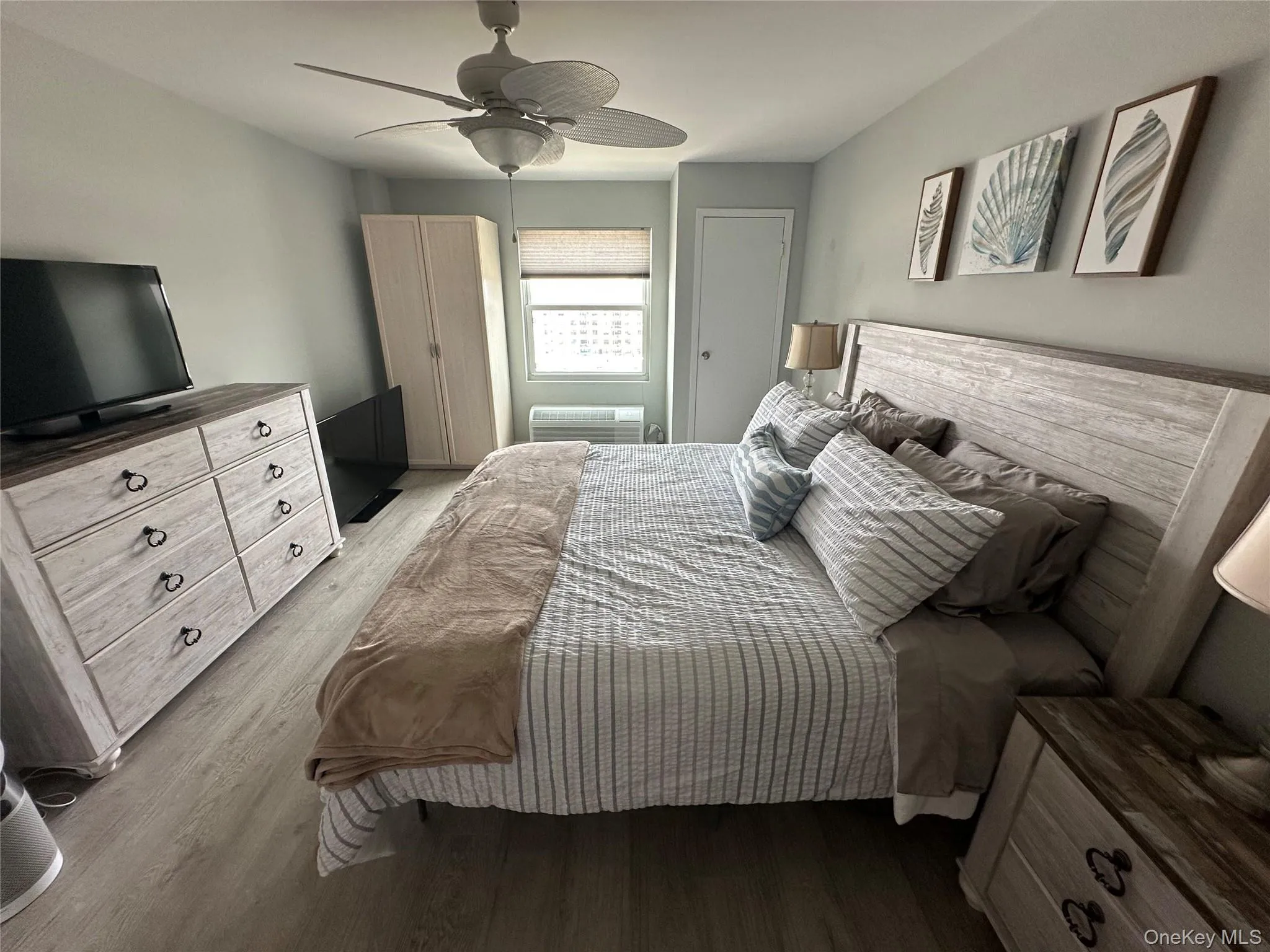 360 Shore Road, Long Beach, NY, 1 Bedroom Bedrooms, 3 Rooms Rooms,1 BathroomBathrooms,Residential Lease,For Rent,Shore,0,1024511 360 Shore Road, Long Beach, NY, 1 Bedroom Bedrooms, 3 Rooms Rooms,1 BathroomBathrooms,Residential Lease,For Rent,Shore,0,1024511
