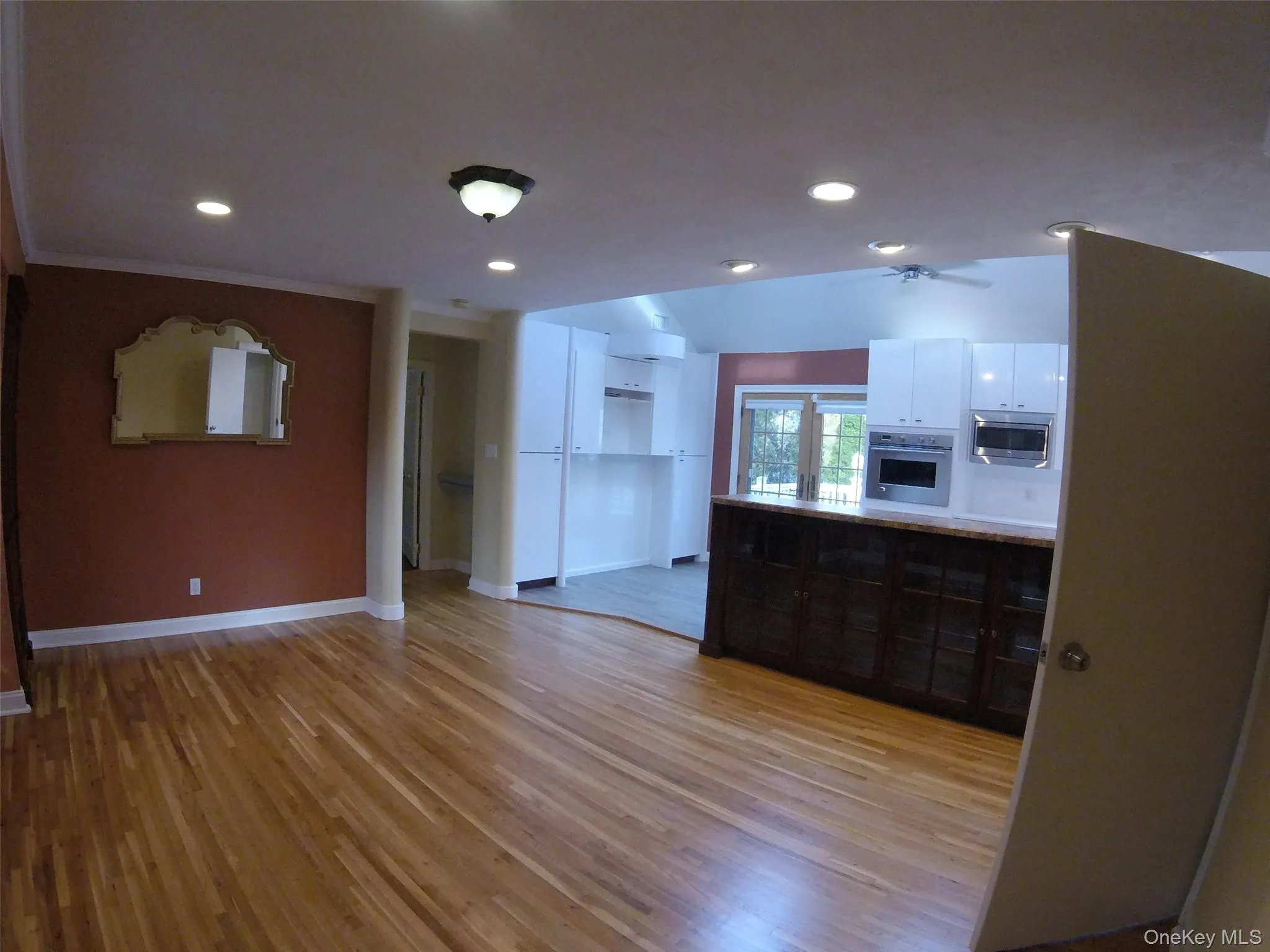 3 Crown Street, Brookhaven, NY, 1 Bedroom Bedrooms, 3 Rooms Rooms,1 BathroomBathrooms,Residential Lease,For Rent,Crown,0,1024512 3 Crown Street, Brookhaven, NY, 1 Bedroom Bedrooms, 3 Rooms Rooms,1 BathroomBathrooms,Residential Lease,For Rent,Crown,0,1024512