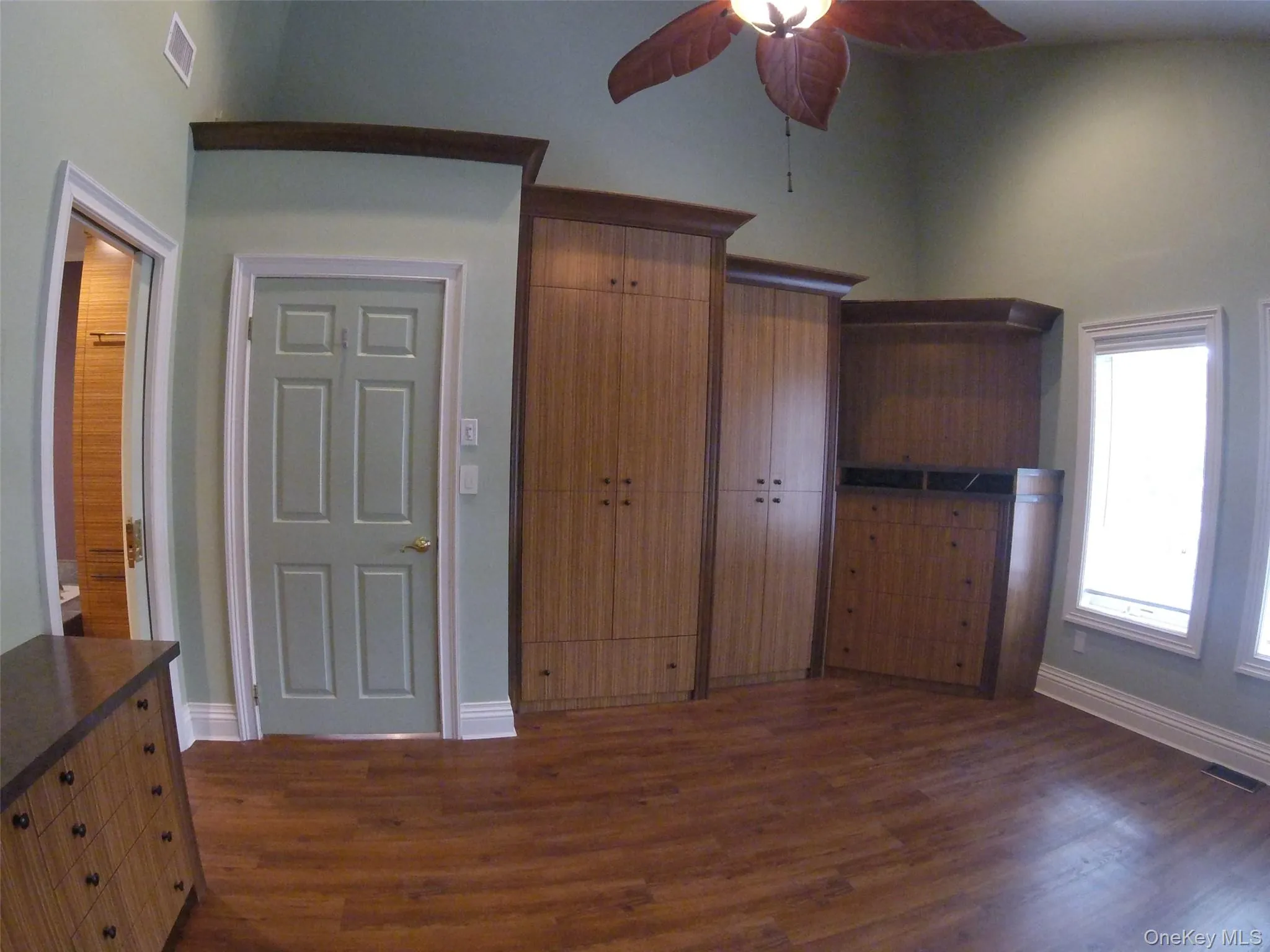 3 Crown Street, Brookhaven, NY, 1 Bedroom Bedrooms, 3 Rooms Rooms,1 BathroomBathrooms,Residential Lease,For Rent,Crown,0,1024512 3 Crown Street, Brookhaven, NY, 1 Bedroom Bedrooms, 3 Rooms Rooms,1 BathroomBathrooms,Residential Lease,For Rent,Crown,0,1024512