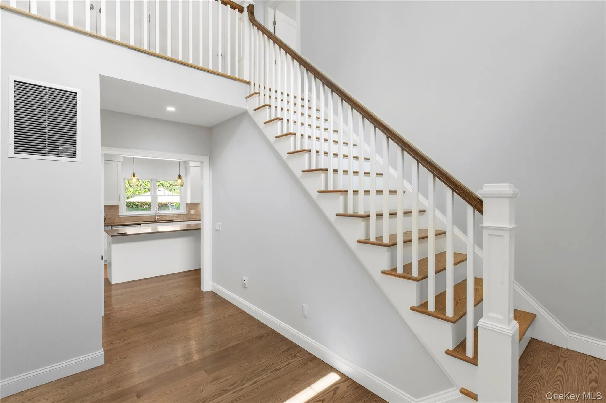 134 Montauk Highway, Southampton, NY, 4 Bedrooms Bedrooms, 8 Rooms Rooms,3 BathroomsBathrooms,Residential,For Rent,Montauk,0,1024514 134 Montauk Highway, Southampton, NY, 4 Bedrooms Bedrooms, 8 Rooms Rooms,3 BathroomsBathrooms,Residential,For Rent,Montauk,0,1024514