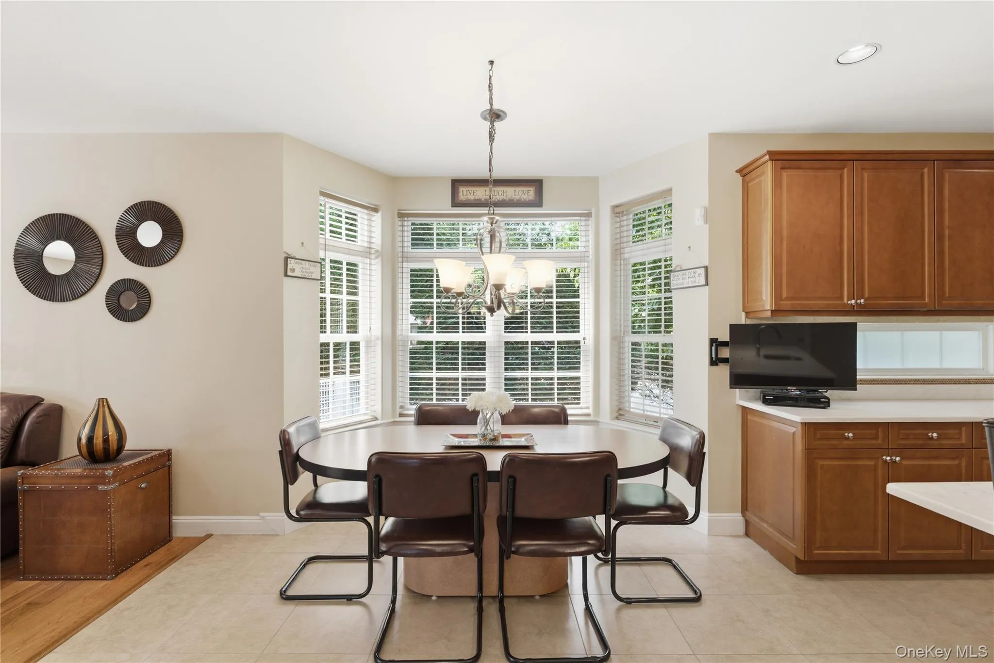 35 Monterrey Drive, Smithtown, NY, 5 Bedrooms Bedrooms, 10 Rooms Rooms,3 BathroomsBathrooms,Residential,For Rent,Monterrey,0,1024519 35 Monterrey Drive, Smithtown, NY, 5 Bedrooms Bedrooms, 10 Rooms Rooms,3 BathroomsBathrooms,Residential,For Rent,Monterrey,0,1024519