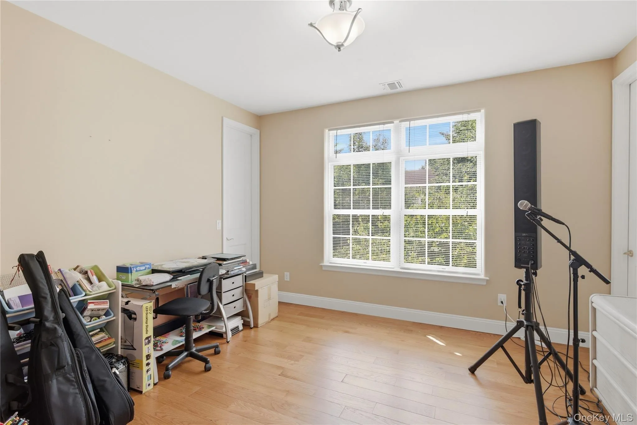 35 Monterrey Drive, Smithtown, NY, 5 Bedrooms Bedrooms, 10 Rooms Rooms,3 BathroomsBathrooms,Residential,For Rent,Monterrey,0,1024519 35 Monterrey Drive, Smithtown, NY, 5 Bedrooms Bedrooms, 10 Rooms Rooms,3 BathroomsBathrooms,Residential,For Rent,Monterrey,0,1024519