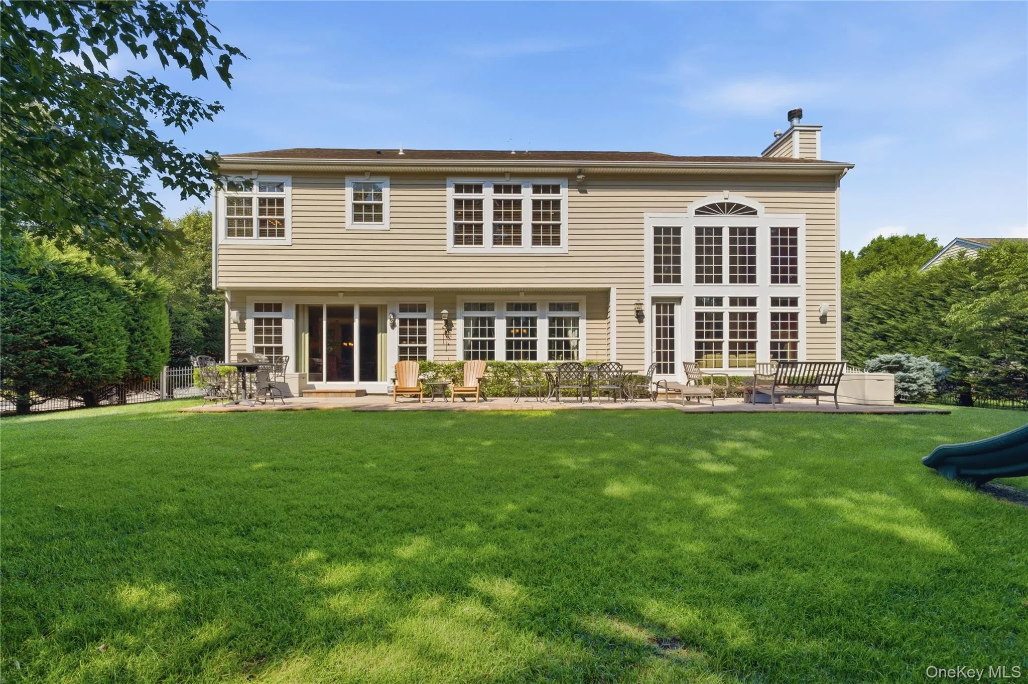 35 Monterrey Drive, Smithtown, NY, 5 Bedrooms Bedrooms, 10 Rooms Rooms,3 BathroomsBathrooms,Residential,For Rent,Monterrey,0,1024519 35 Monterrey Drive, Smithtown, NY, 5 Bedrooms Bedrooms, 10 Rooms Rooms,3 BathroomsBathrooms,Residential,For Rent,Monterrey,0,1024519