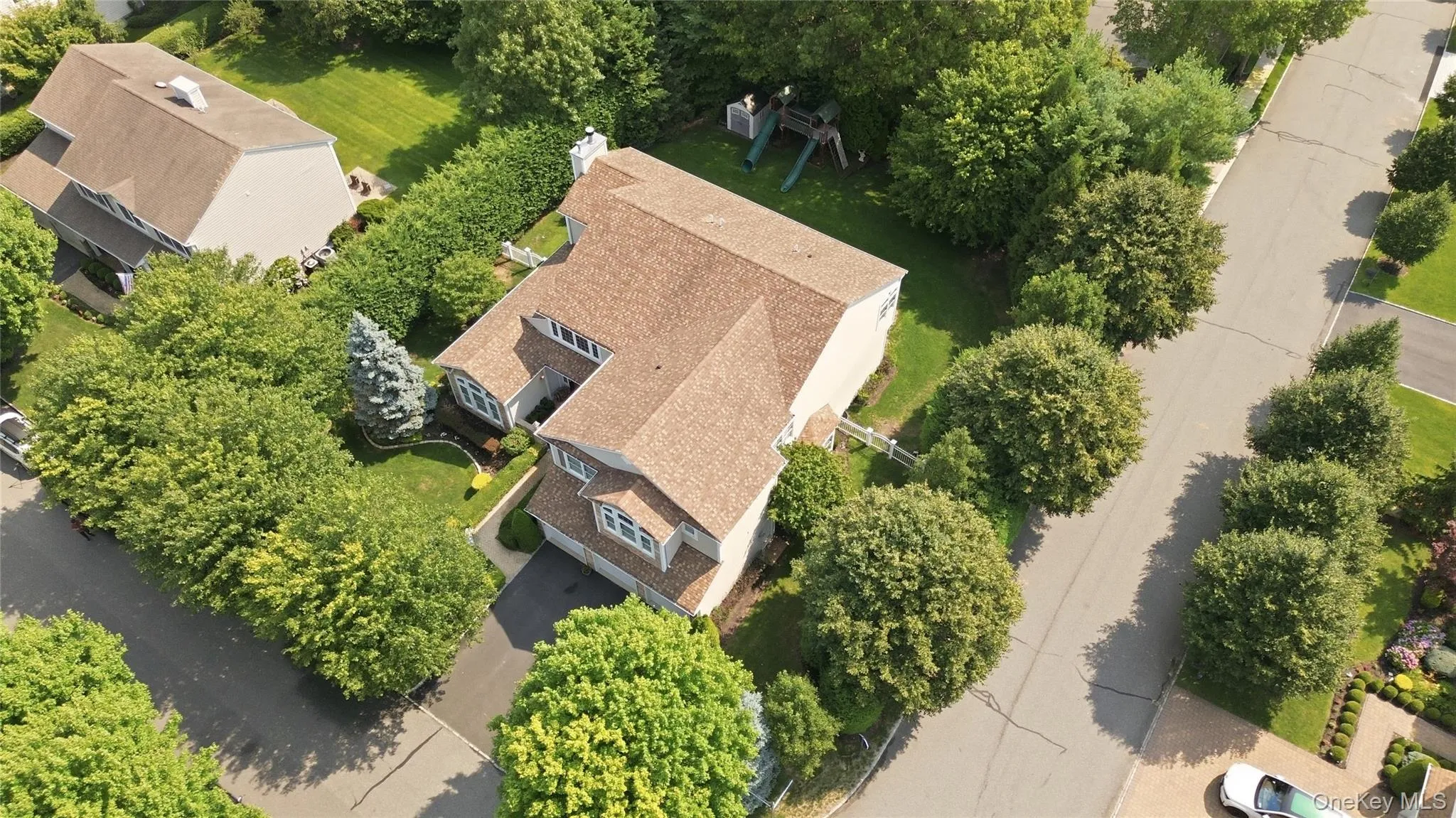 35 Monterrey Drive, Smithtown, NY, 5 Bedrooms Bedrooms, 10 Rooms Rooms,3 BathroomsBathrooms,Residential,For Rent,Monterrey,0,1024519 35 Monterrey Drive, Smithtown, NY, 5 Bedrooms Bedrooms, 10 Rooms Rooms,3 BathroomsBathrooms,Residential,For Rent,Monterrey,0,1024519