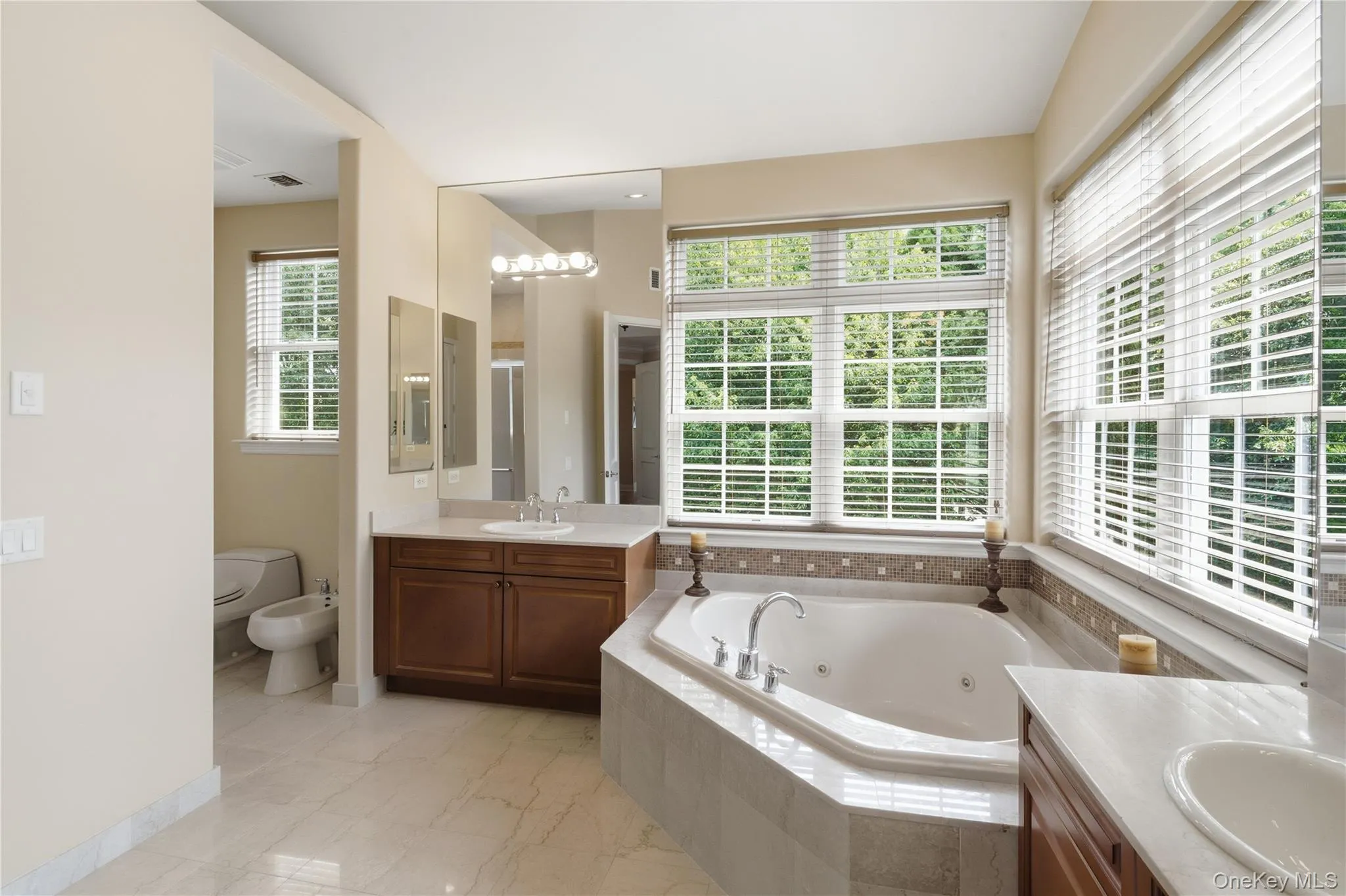 35 Monterrey Drive, Smithtown, NY, 5 Bedrooms Bedrooms, 10 Rooms Rooms,3 BathroomsBathrooms,Residential,For Rent,Monterrey,0,1024519 35 Monterrey Drive, Smithtown, NY, 5 Bedrooms Bedrooms, 10 Rooms Rooms,3 BathroomsBathrooms,Residential,For Rent,Monterrey,0,1024519