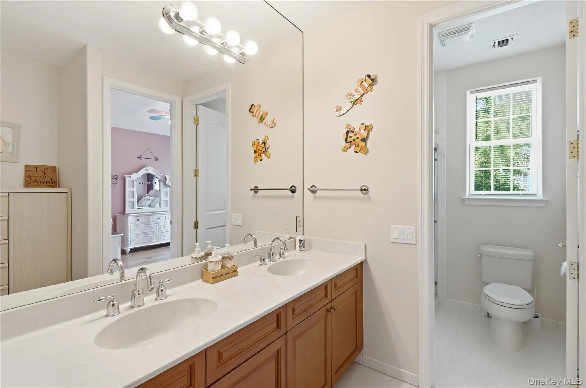 35 Monterrey Drive, Smithtown, NY, 5 Bedrooms Bedrooms, 10 Rooms Rooms,3 BathroomsBathrooms,Residential,For Rent,Monterrey,0,1024519 35 Monterrey Drive, Smithtown, NY, 5 Bedrooms Bedrooms, 10 Rooms Rooms,3 BathroomsBathrooms,Residential,For Rent,Monterrey,0,1024519