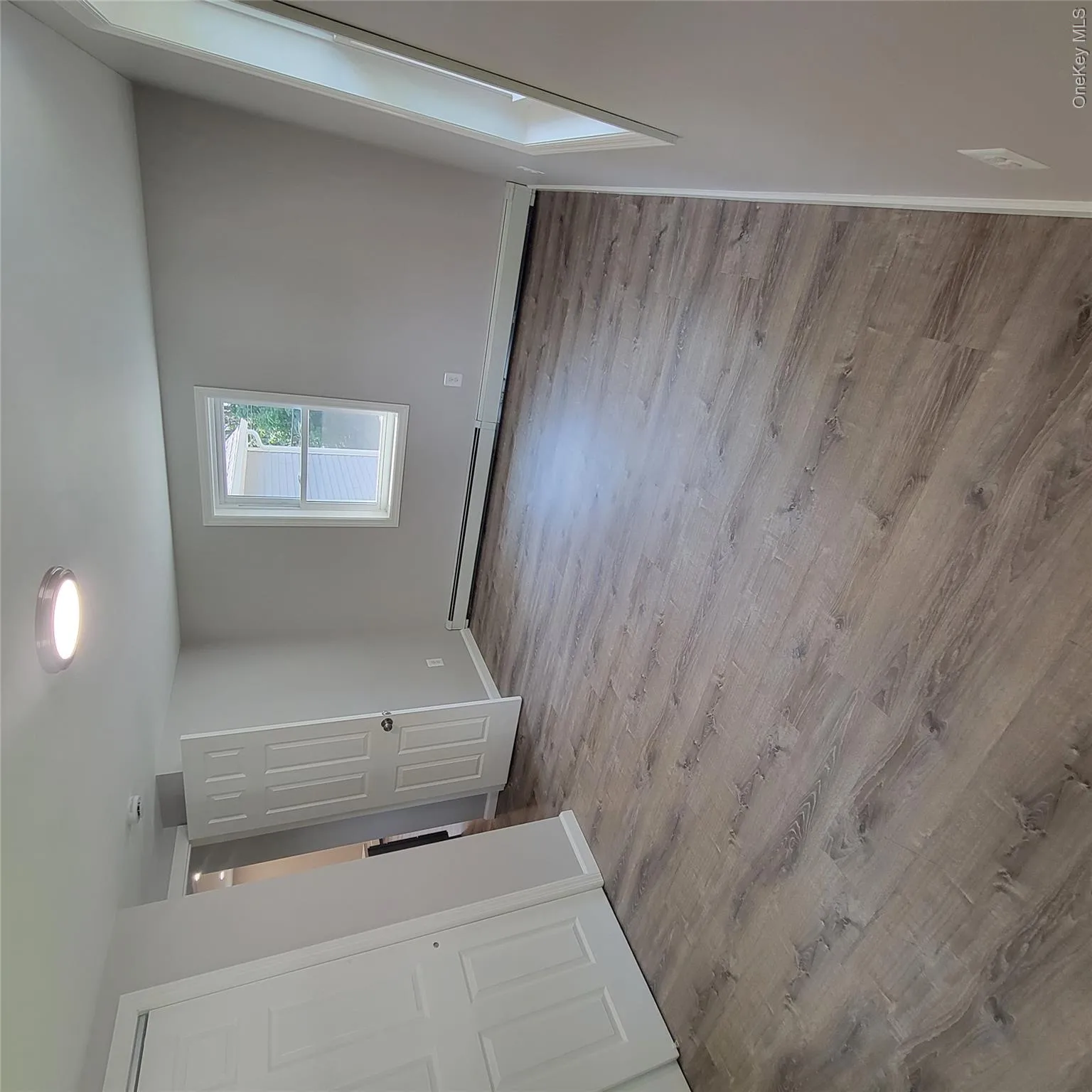 23 Tuthill Street, Huntington, NY, 2 Bedrooms Bedrooms, 5 Rooms Rooms,1 BathroomBathrooms,Residential Lease,For Rent,Tuthill,0,1024521 23 Tuthill Street, Huntington, NY, 2 Bedrooms Bedrooms, 5 Rooms Rooms,1 BathroomBathrooms,Residential Lease,For Rent,Tuthill,0,1024521
