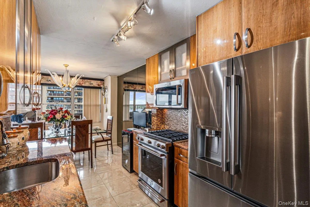17-85 215 Street, New York, NY, 3 Bedrooms Bedrooms, 6 Rooms Rooms,2 BathroomsBathrooms,Residential,For Rent,215,0,1024522 17-85 215 Street, New York, NY, 3 Bedrooms Bedrooms, 6 Rooms Rooms,2 BathroomsBathrooms,Residential,For Rent,215,0,1024522