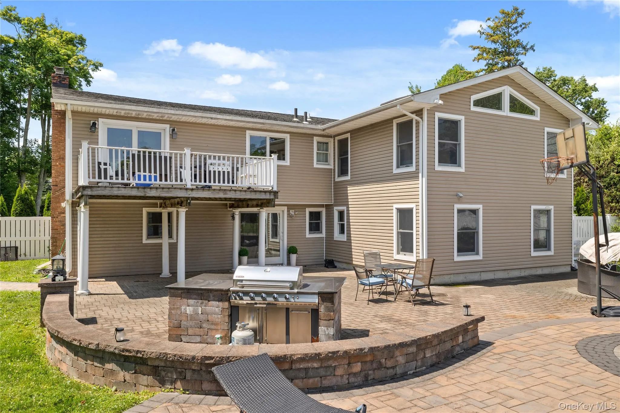 236 Windsor Avenue, Islip, NY, 5 Bedrooms Bedrooms, 8 Rooms Rooms,4 BathroomsBathrooms,Residential,For Rent,Windsor,0,1024524 236 Windsor Avenue, Islip, NY, 5 Bedrooms Bedrooms, 8 Rooms Rooms,4 BathroomsBathrooms,Residential,For Rent,Windsor,0,1024524