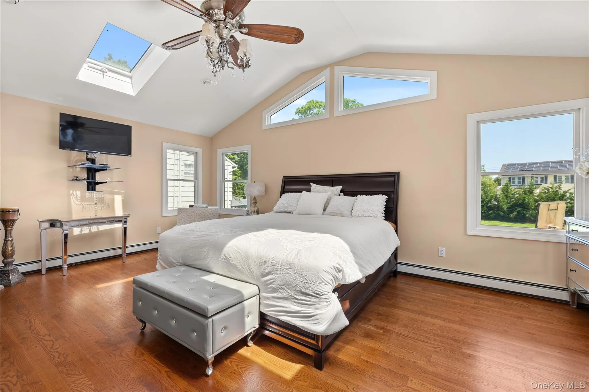 236 Windsor Avenue, Islip, NY, 5 Bedrooms Bedrooms, 8 Rooms Rooms,4 BathroomsBathrooms,Residential,For Rent,Windsor,0,1024524 236 Windsor Avenue, Islip, NY, 5 Bedrooms Bedrooms, 8 Rooms Rooms,4 BathroomsBathrooms,Residential,For Rent,Windsor,0,1024524