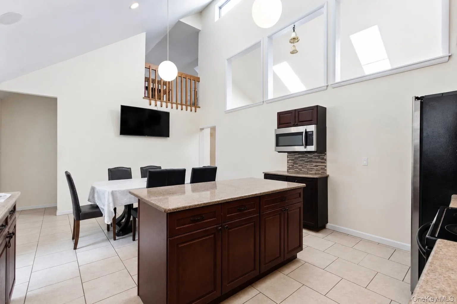 4 Golden Gate Lane, Brookhaven, NY, 3 Bedrooms Bedrooms, 10 Rooms Rooms,3 BathroomsBathrooms,Residential,For Rent,Golden Gate,0,1024526 4 Golden Gate Lane, Brookhaven, NY, 3 Bedrooms Bedrooms, 10 Rooms Rooms,3 BathroomsBathrooms,Residential,For Rent,Golden Gate,0,1024526