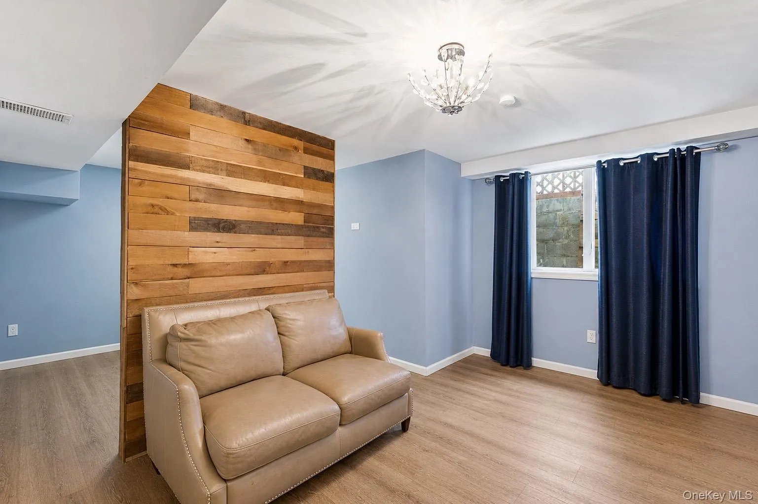 4 Golden Gate Lane, Brookhaven, NY, 3 Bedrooms Bedrooms, 10 Rooms Rooms,3 BathroomsBathrooms,Residential,For Rent,Golden Gate,0,1024526 4 Golden Gate Lane, Brookhaven, NY, 3 Bedrooms Bedrooms, 10 Rooms Rooms,3 BathroomsBathrooms,Residential,For Rent,Golden Gate,0,1024526