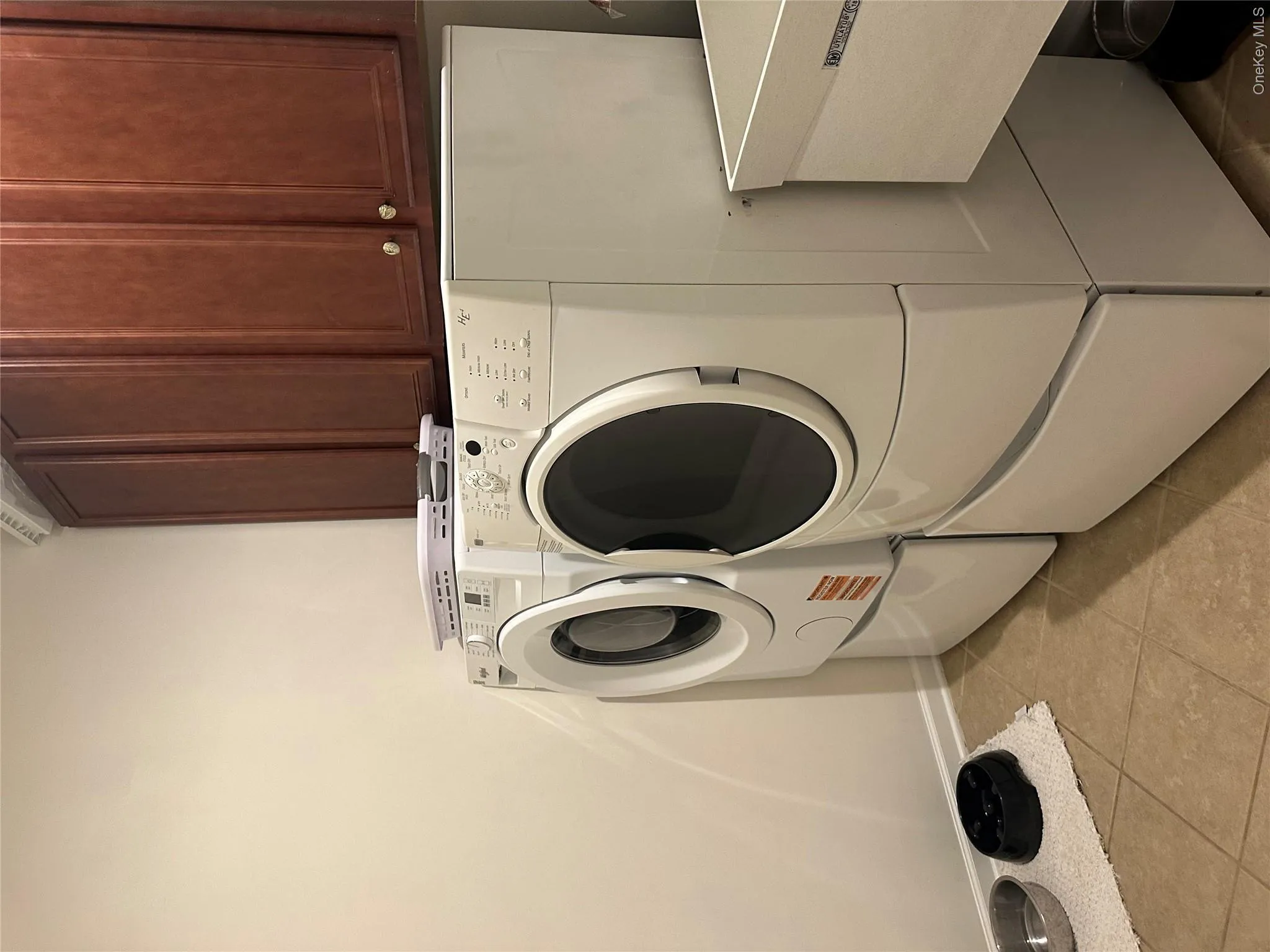 WASHER/DRYER MAIN LEVEL WASHER/DRYER MAIN LEVEL