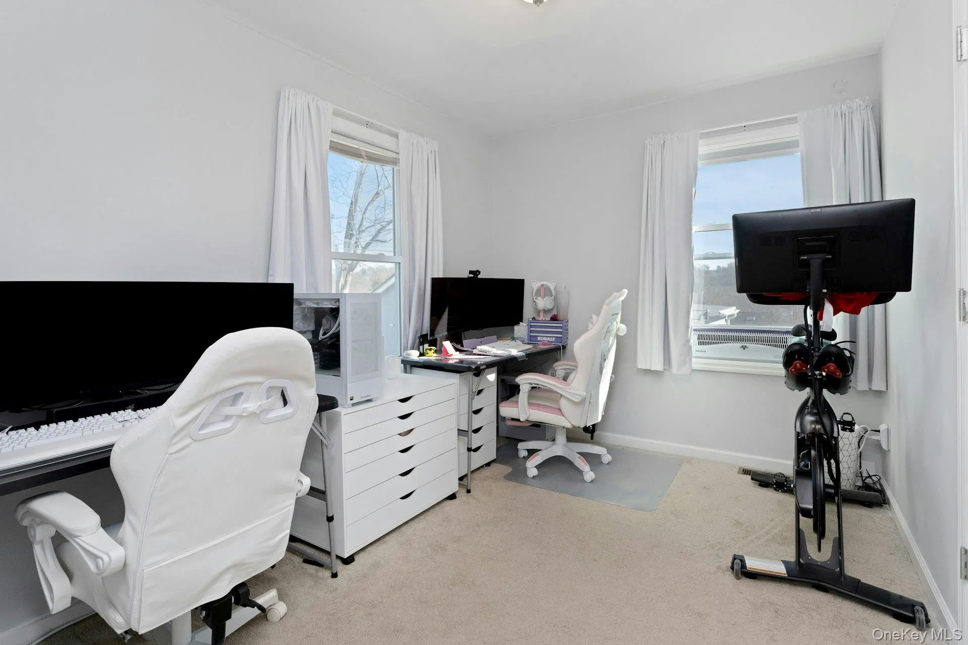 3rd bedroom currently being used as an office 3rd bedroom currently being used as an office