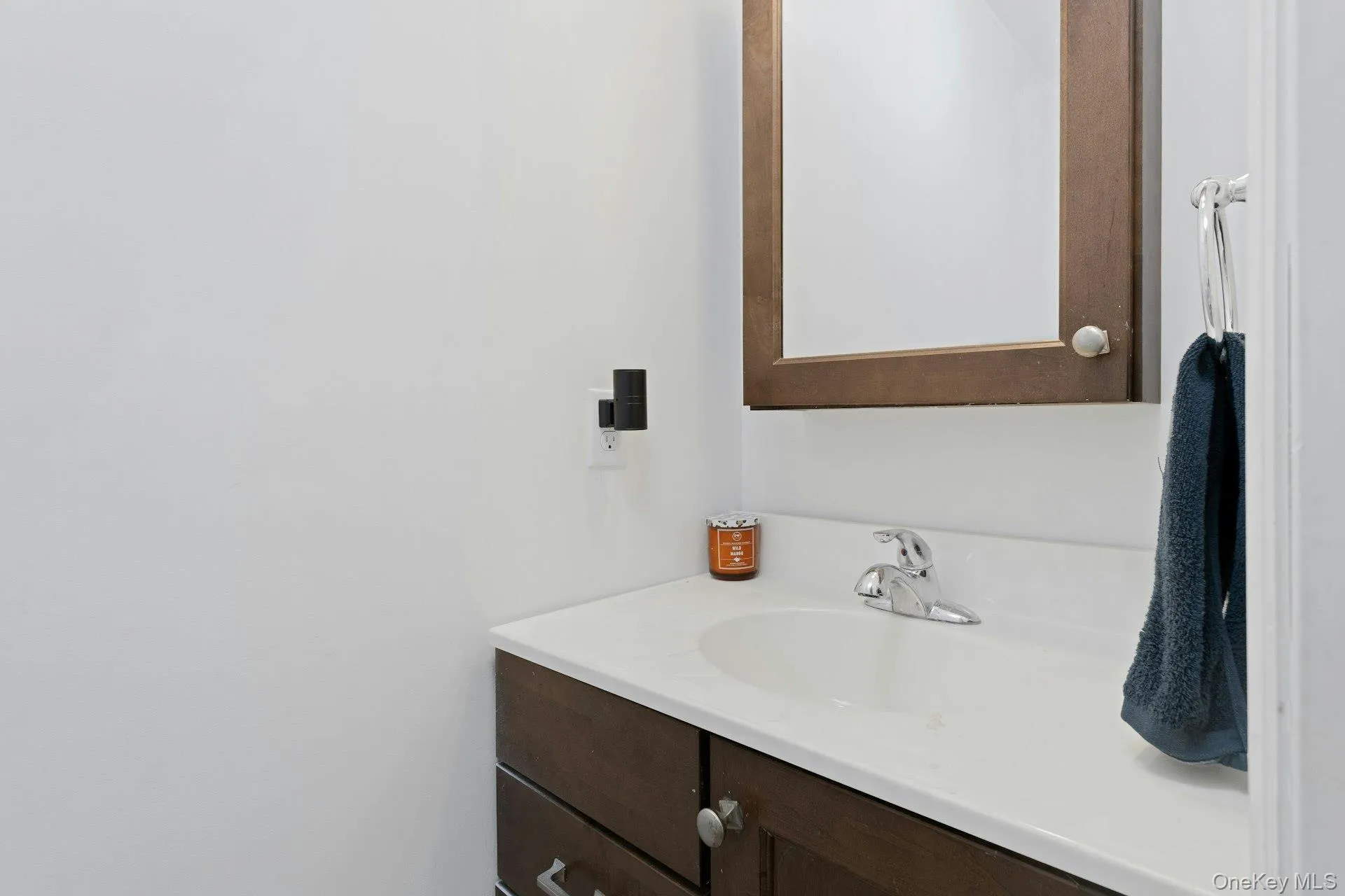 34 Ashburton, Kent, NY, 3 Bedrooms Bedrooms, 6 Rooms Rooms,1 BathroomBathrooms,Residential,For Rent,Ashburton,0,1024535 34 Ashburton, Kent, NY, 3 Bedrooms Bedrooms, 6 Rooms Rooms,1 BathroomBathrooms,Residential,For Rent,Ashburton,0,1024535